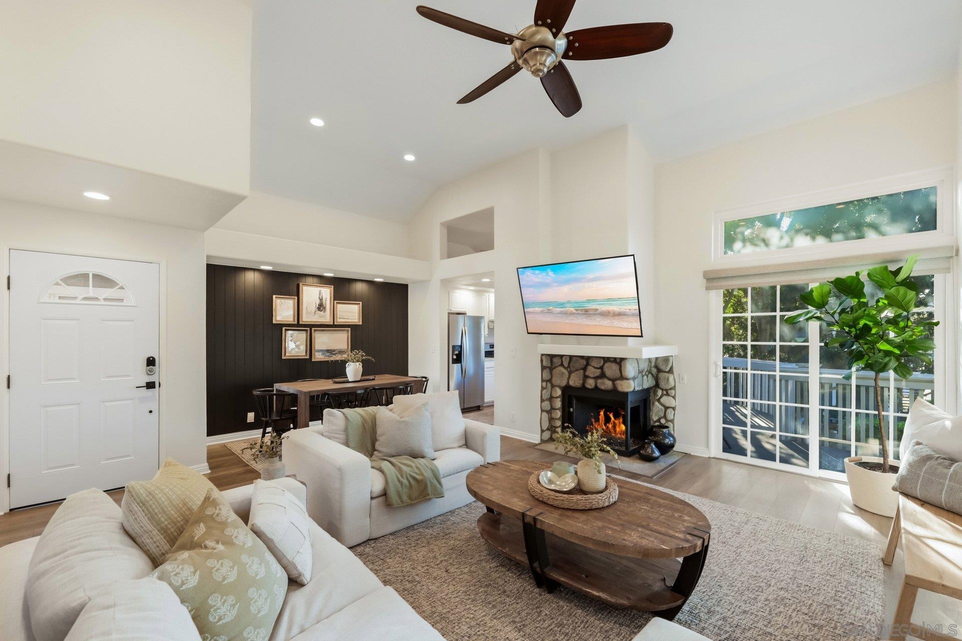 Detail Gallery Image 9 of 36 For 20321  Tidepool Cir  #205,  Huntington Beach,  CA 92646 - 2 Beds | 2 Baths