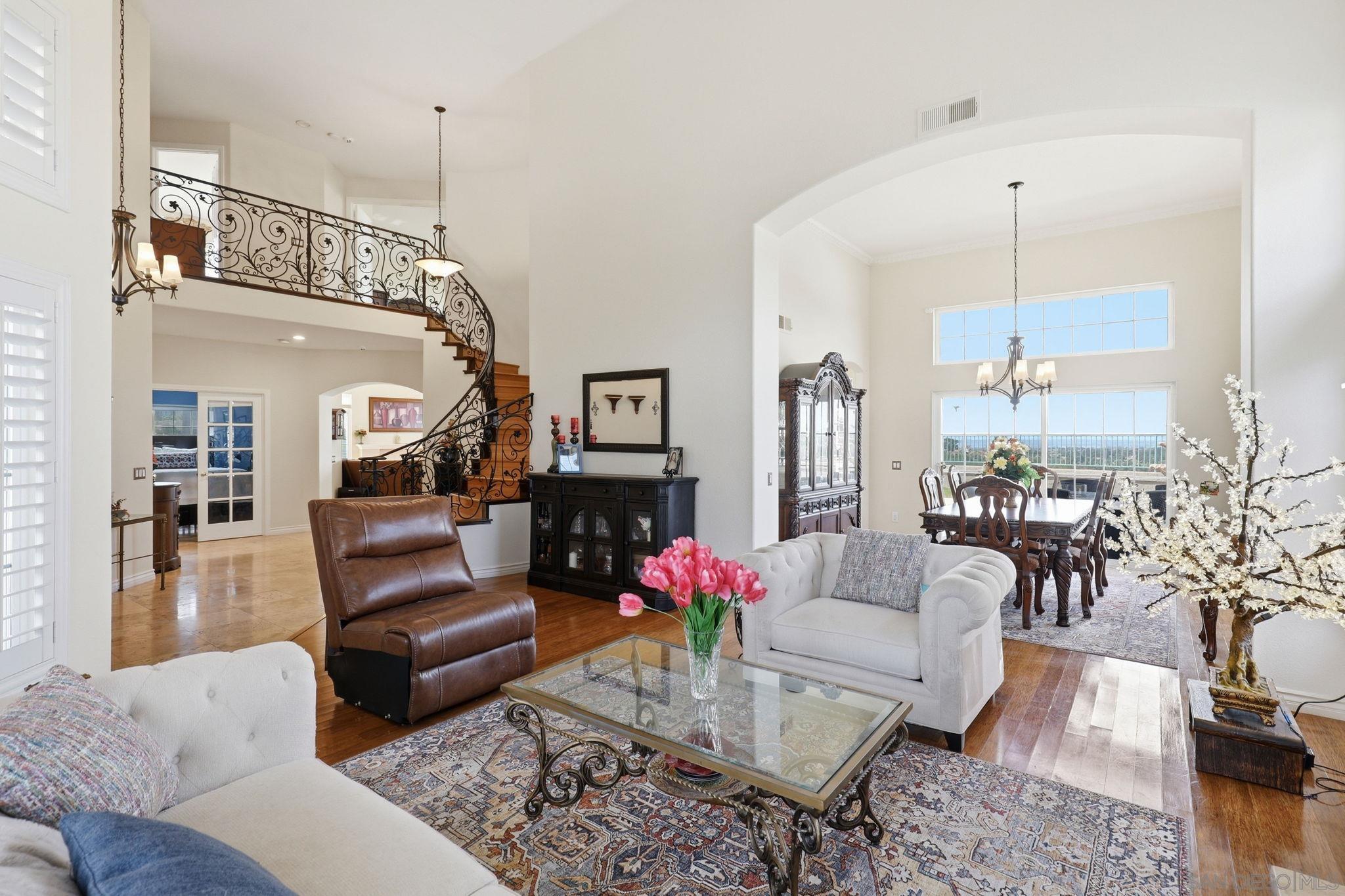 Detail Gallery Image 23 of 41 For 454  Acero Pl, Chula Vista,  CA 91910 - 5 Beds | 3 Baths