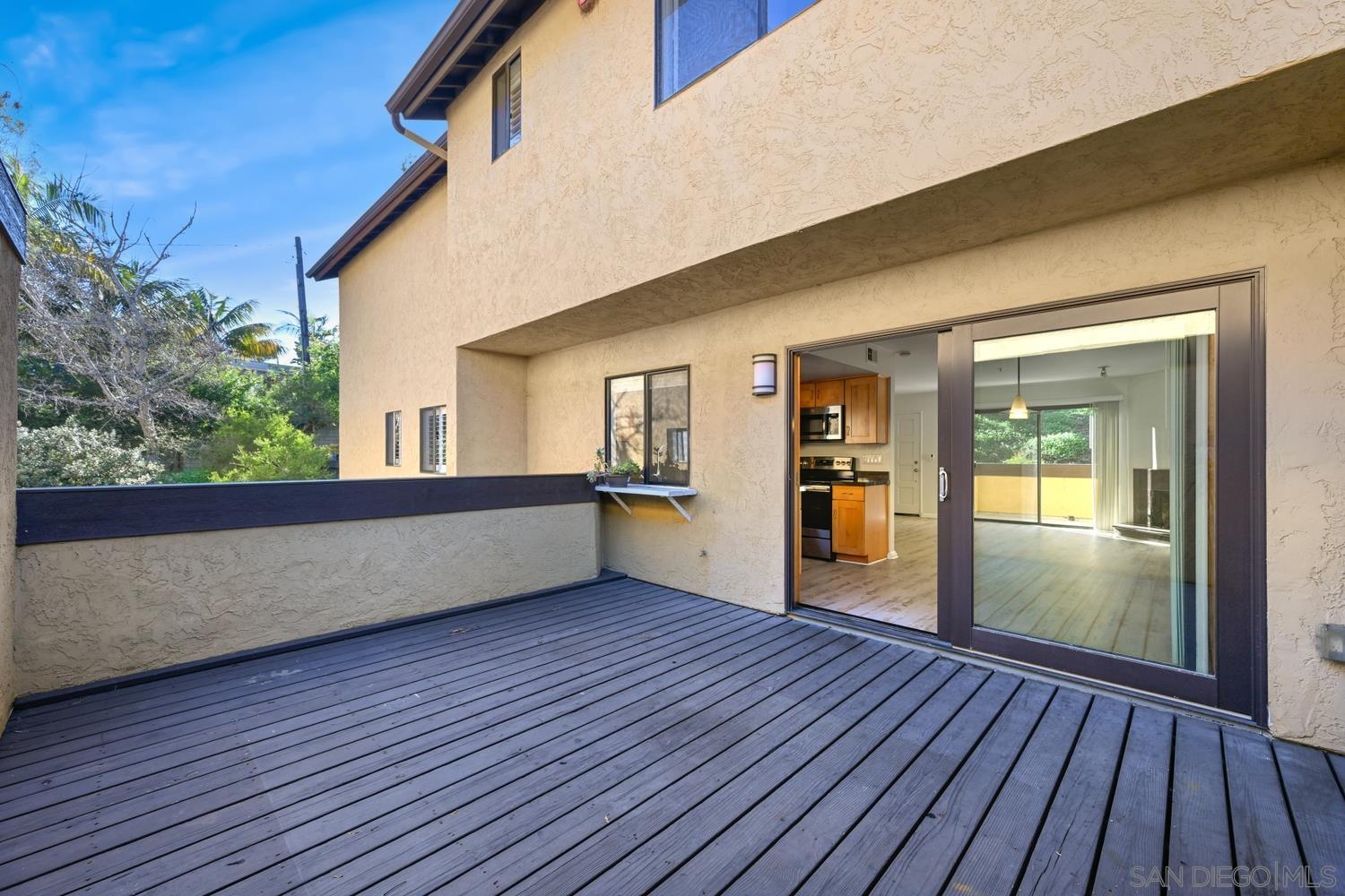 Detail Gallery Image 15 of 41 For 1680 N Coast Highway 101  #30,  Encinitas,  CA 92024 - 2 Beds | 2 Baths