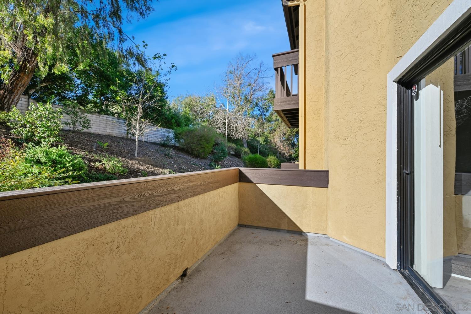Detail Gallery Image 7 of 41 For 1680 N Coast Highway 101  #30,  Encinitas,  CA 92024 - 2 Beds | 2 Baths