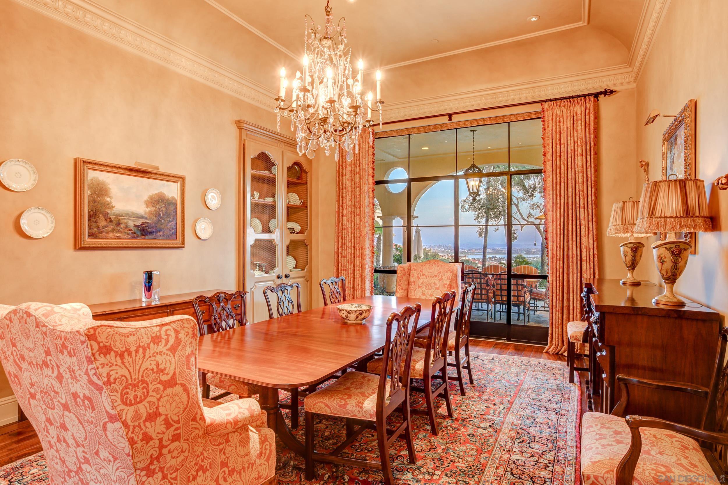 Detail Gallery Image 14 of 33 For 5806  Bucknell Ave, La Jolla,  CA 92037 - 4 Beds | 5/4 Baths