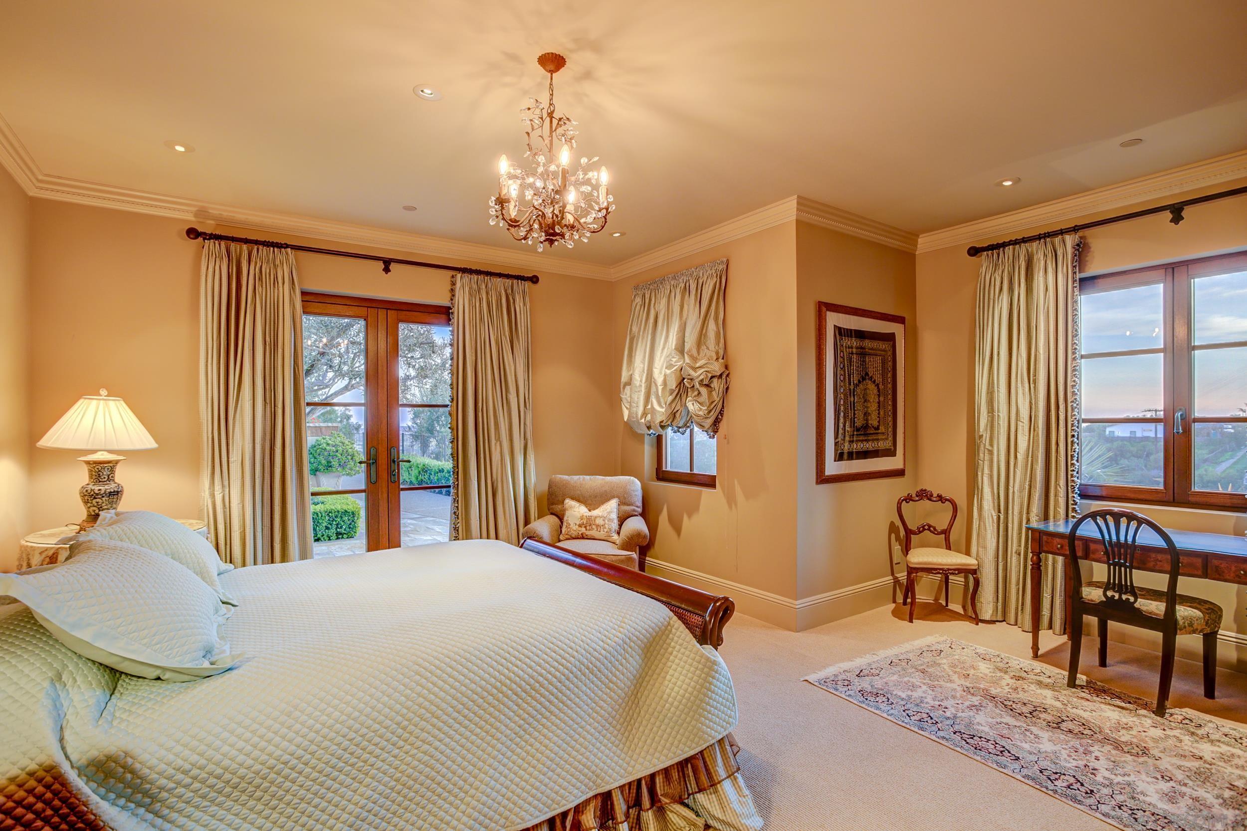 Detail Gallery Image 22 of 33 For 5806  Bucknell Ave, La Jolla,  CA 92037 - 4 Beds | 5/4 Baths