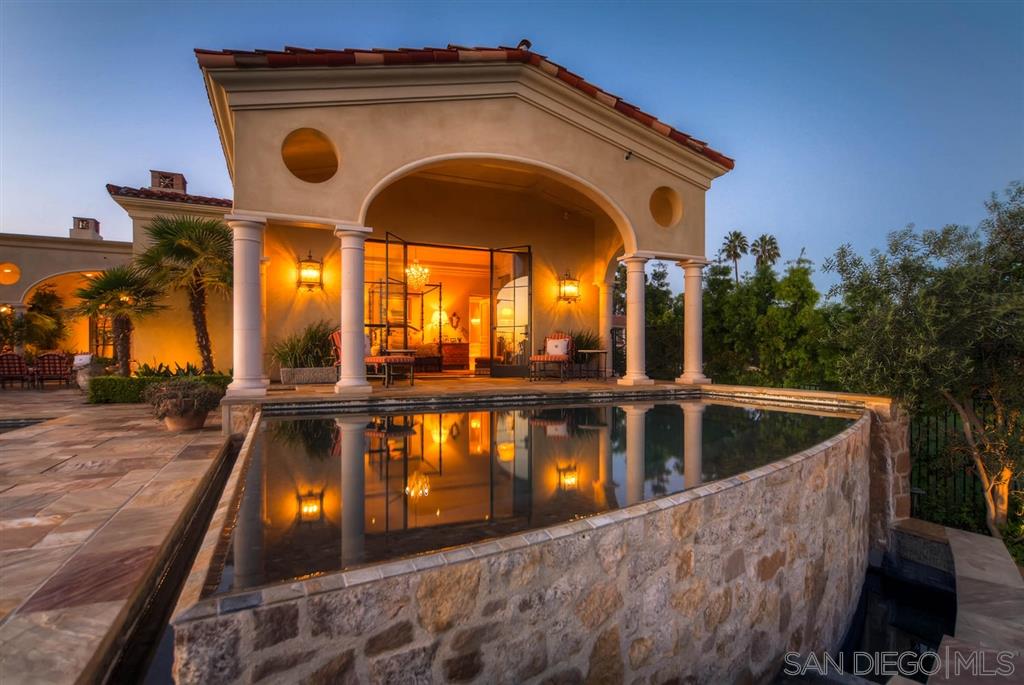 Detail Gallery Image 4 of 33 For 5806  Bucknell Ave, La Jolla,  CA 92037 - 4 Beds | 5/4 Baths