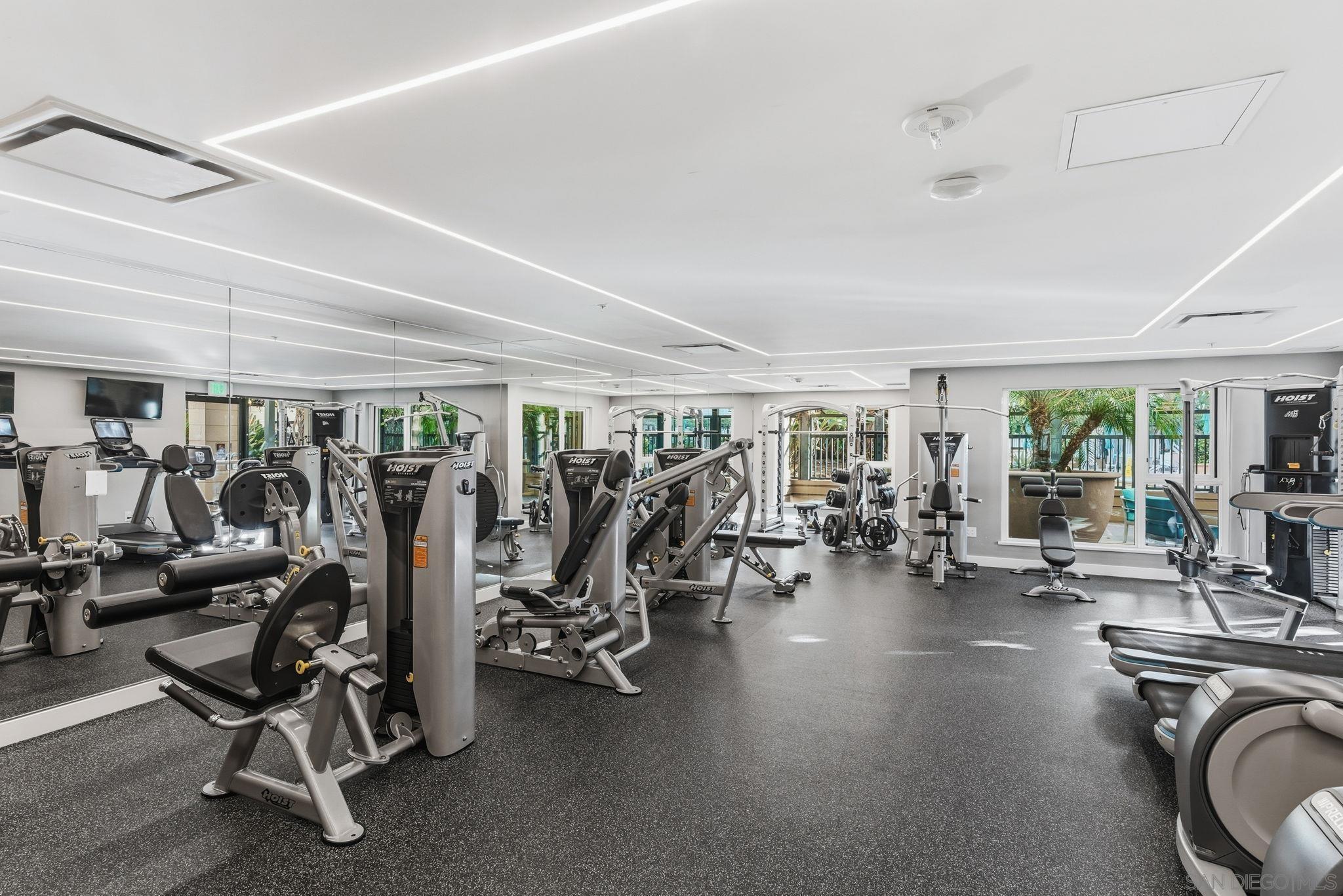 Detail Gallery Image 34 of 39 For 1199  Pacific Hwy  #2903,  San Diego,  CA 92101 - 1 Beds | 1/1 Baths