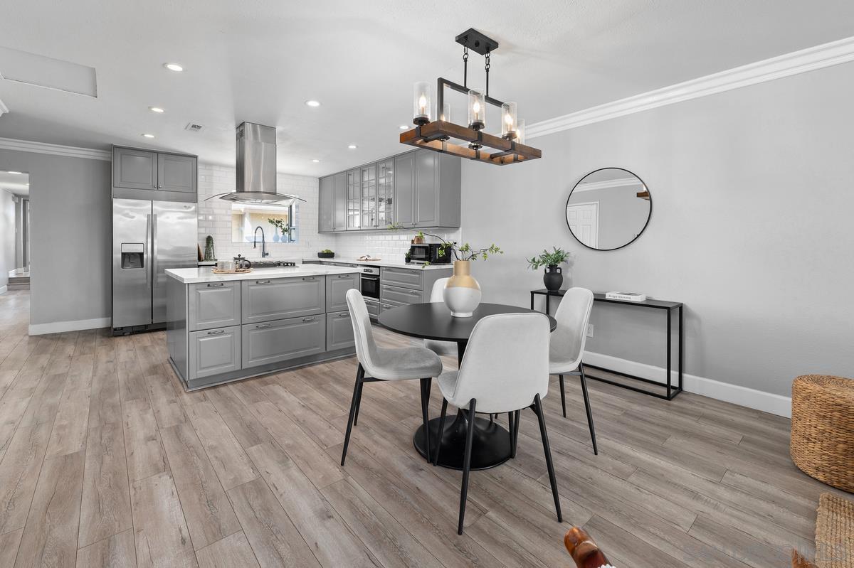 Detail Gallery Image 13 of 54 For 686  Seacoast Dr, Imperial Beach,  CA 91932 - 4 Beds | 2/2 Baths