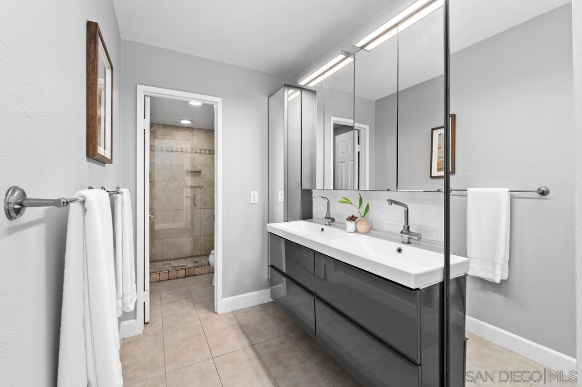 Detail Gallery Image 26 of 54 For 686  Seacoast Dr, Imperial Beach,  CA 91932 - 4 Beds | 2/2 Baths