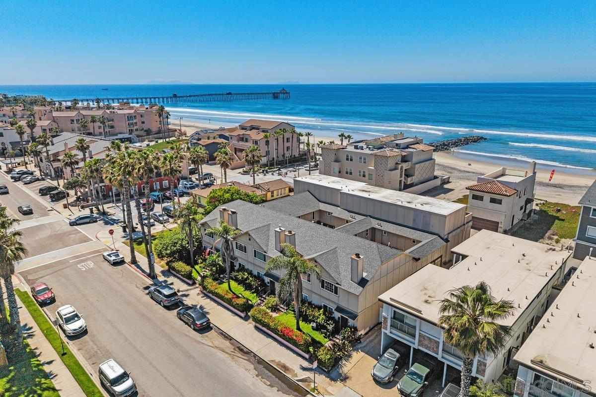 Detail Gallery Image 4 of 54 For 686  Seacoast Dr, Imperial Beach,  CA 91932 - 4 Beds | 2/2 Baths