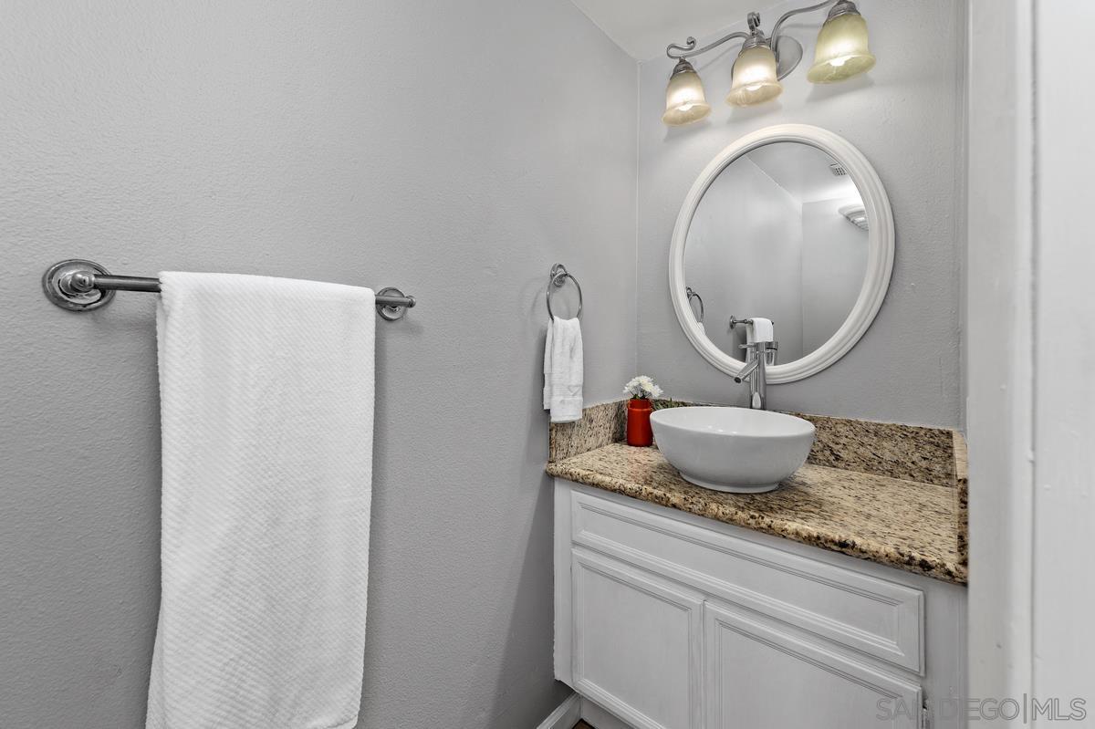 Detail Gallery Image 34 of 54 For 686  Seacoast Dr, Imperial Beach,  CA 91932 - 4 Beds | 2/2 Baths