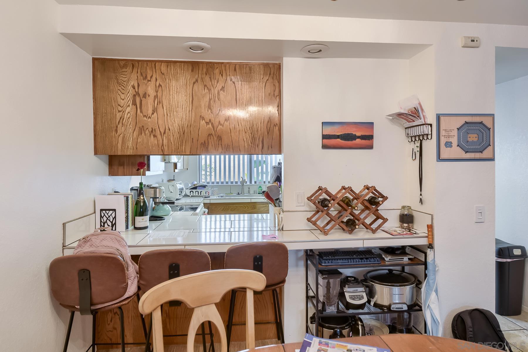 Detail Gallery Image 13 of 28 For 4085  Crystal Dawn  #104,  San Diego,  CA 92122 - 1 Beds | 1 Baths