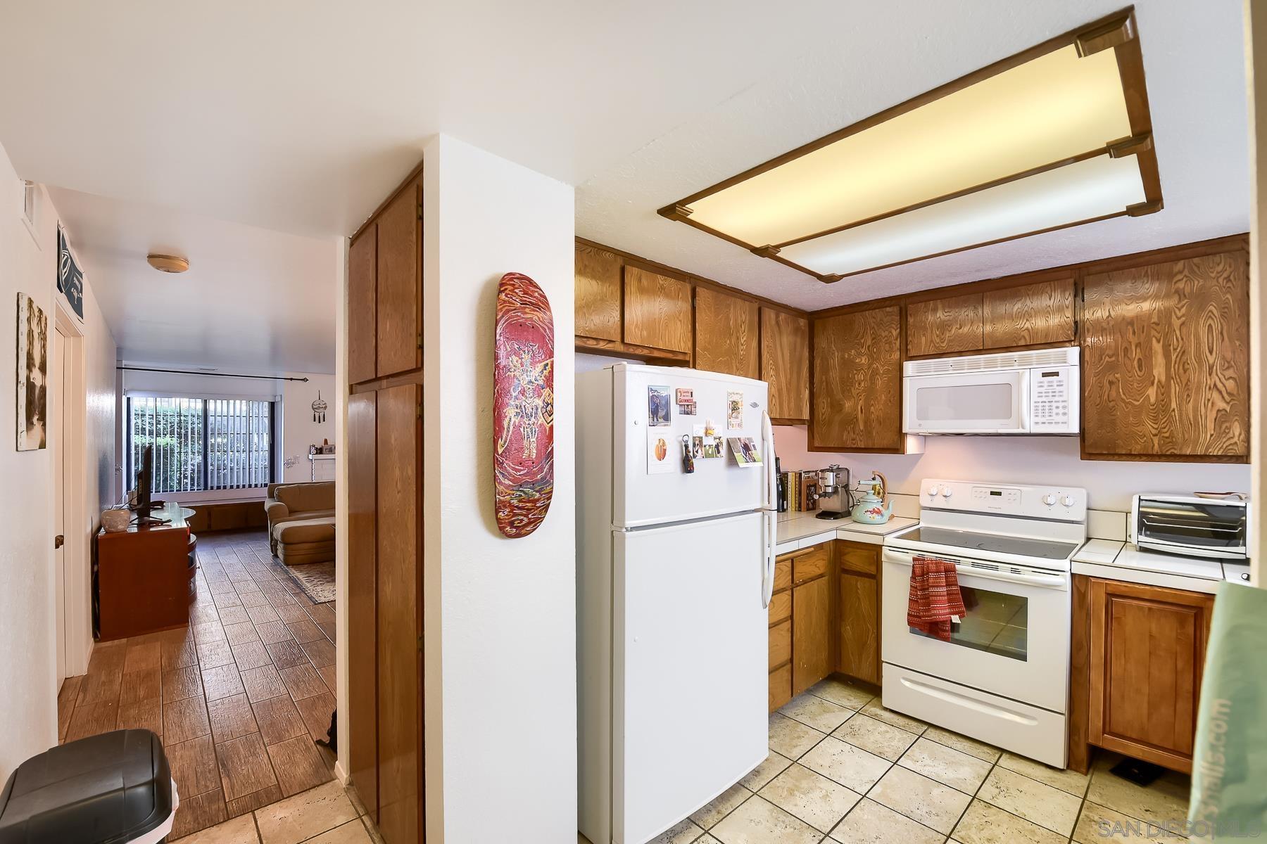 Detail Gallery Image 14 of 28 For 4085  Crystal Dawn  #104,  San Diego,  CA 92122 - 1 Beds | 1 Baths