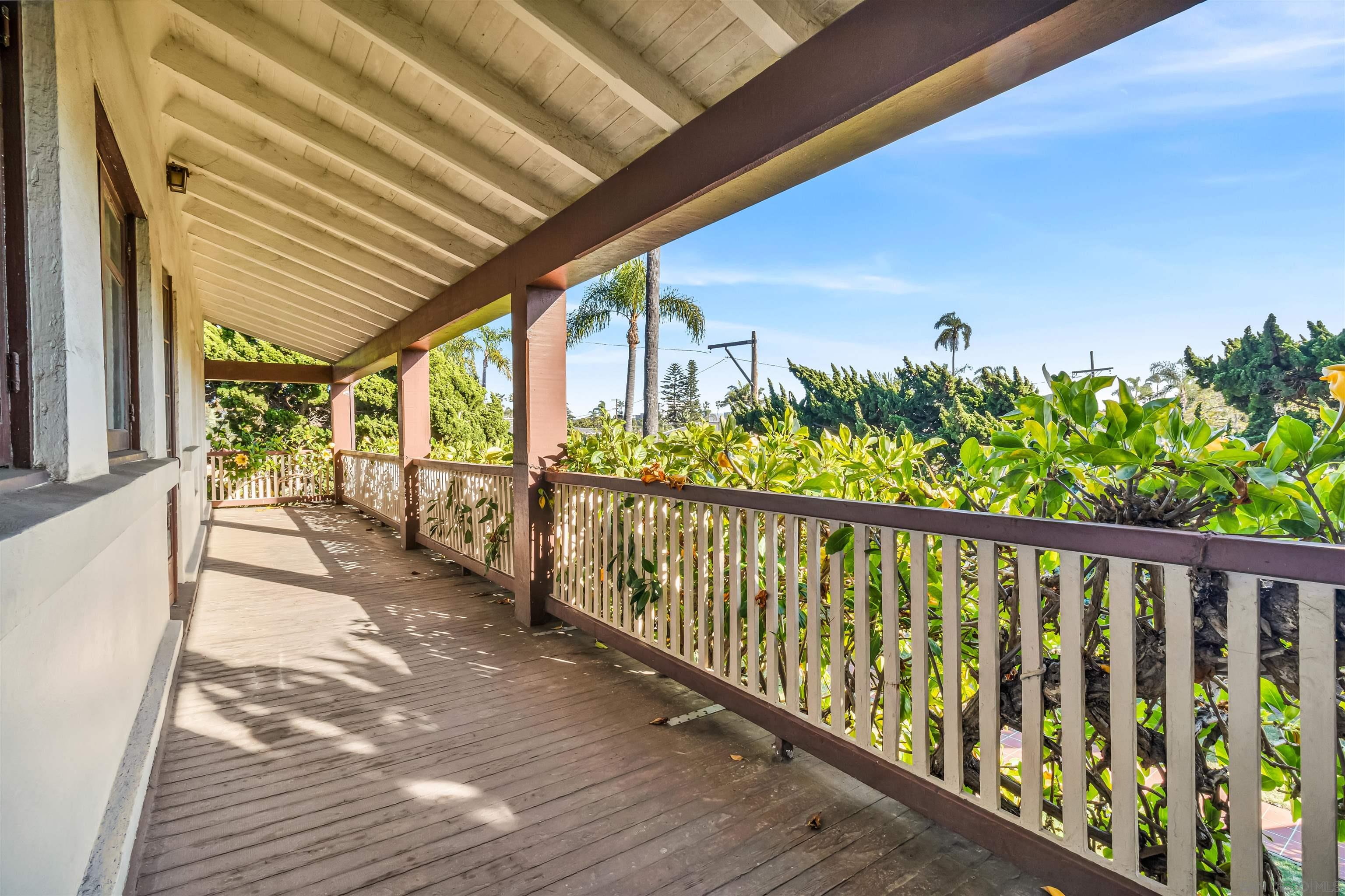 Detail Gallery Image 47 of 69 For 4190-92  Palmetto Way, San Diego,  CA 92103 - 5 Beds | 3/1 Baths