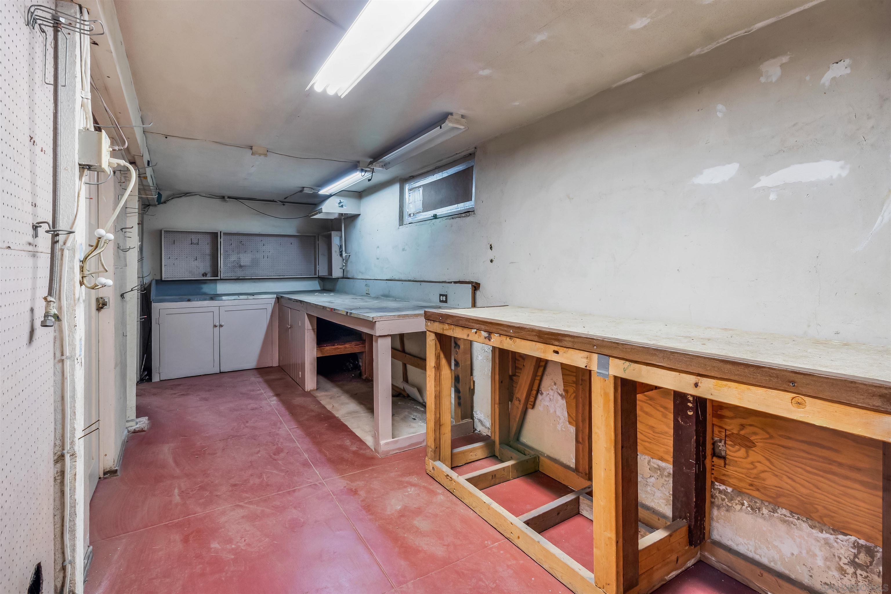 Detail Gallery Image 63 of 69 For 4190-92  Palmetto Way, San Diego,  CA 92103 - 5 Beds | 3/1 Baths