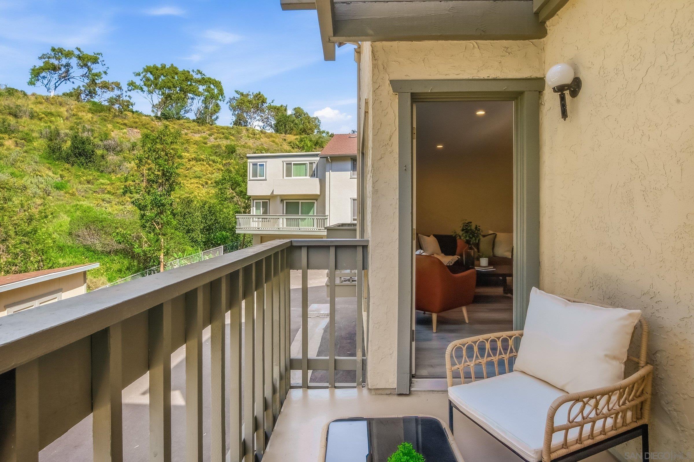 Detail Gallery Image 14 of 24 For 6916  Park Mesa Way  #2,  San Diego,  CA 92111 - 2 Beds | 1 Baths