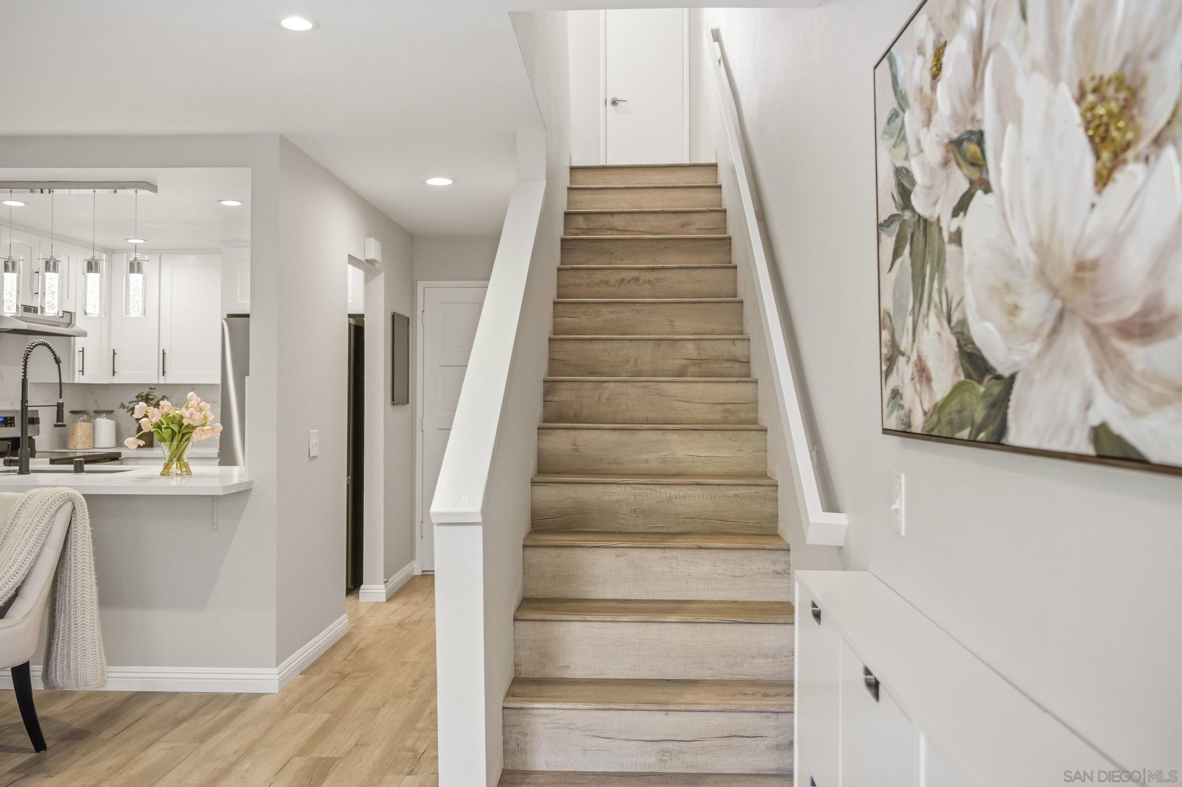 Detail Gallery Image 15 of 24 For 6916  Park Mesa Way  #2,  San Diego,  CA 92111 - 2 Beds | 1 Baths