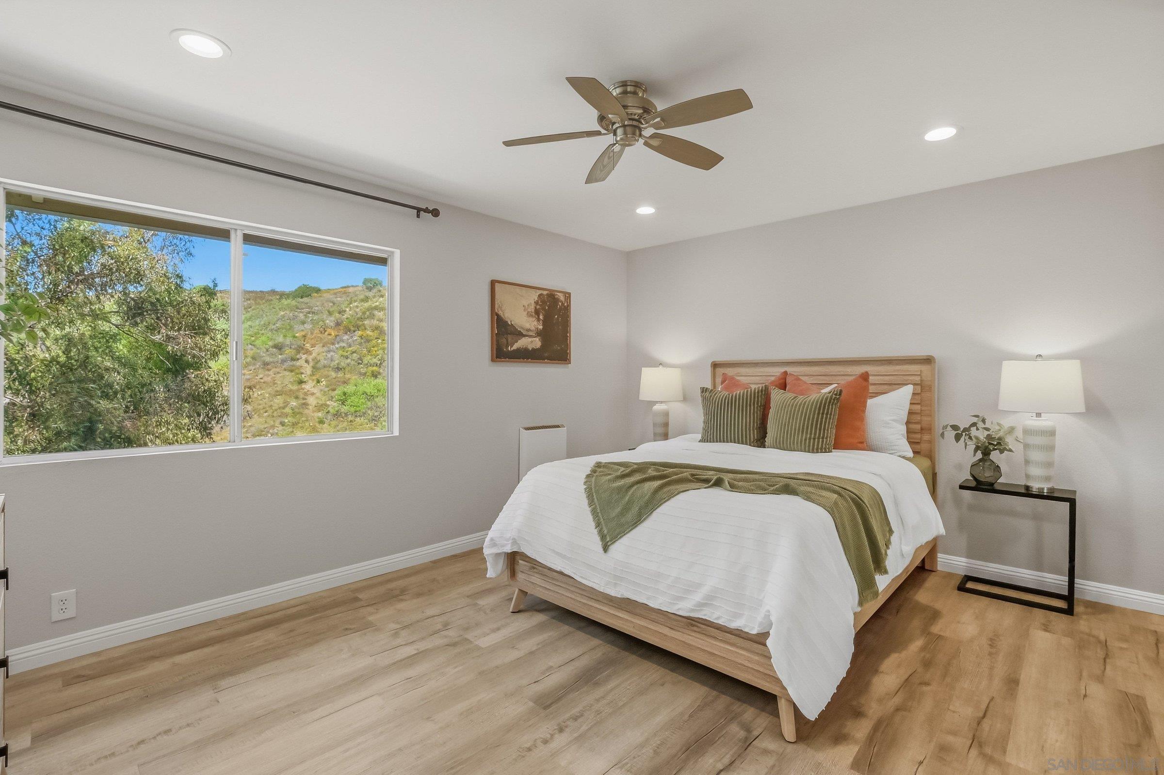 Detail Gallery Image 18 of 24 For 6916  Park Mesa Way  #2,  San Diego,  CA 92111 - 2 Beds | 1 Baths