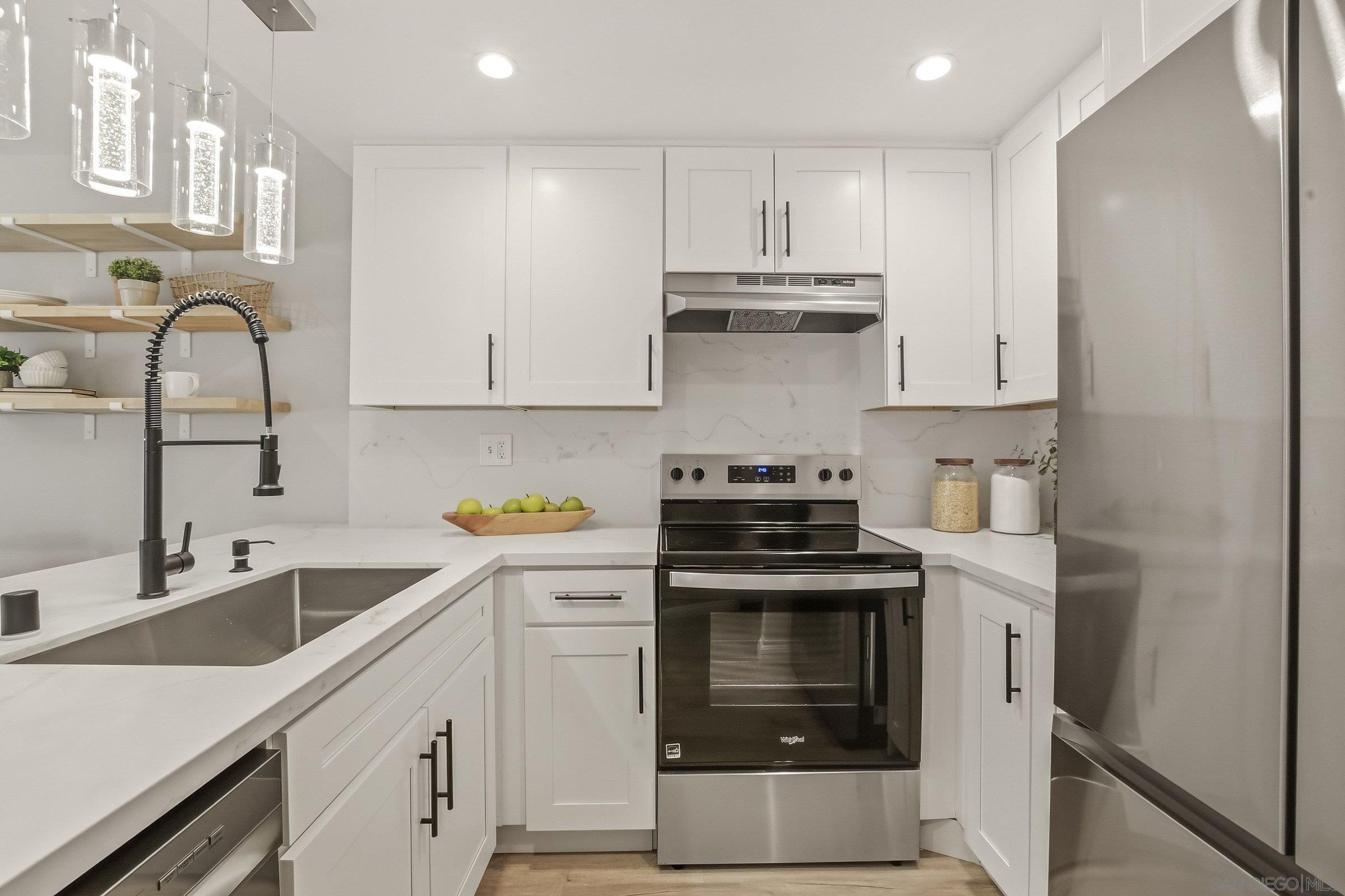 Detail Gallery Image 7 of 24 For 6916  Park Mesa Way  #2,  San Diego,  CA 92111 - 2 Beds | 1 Baths