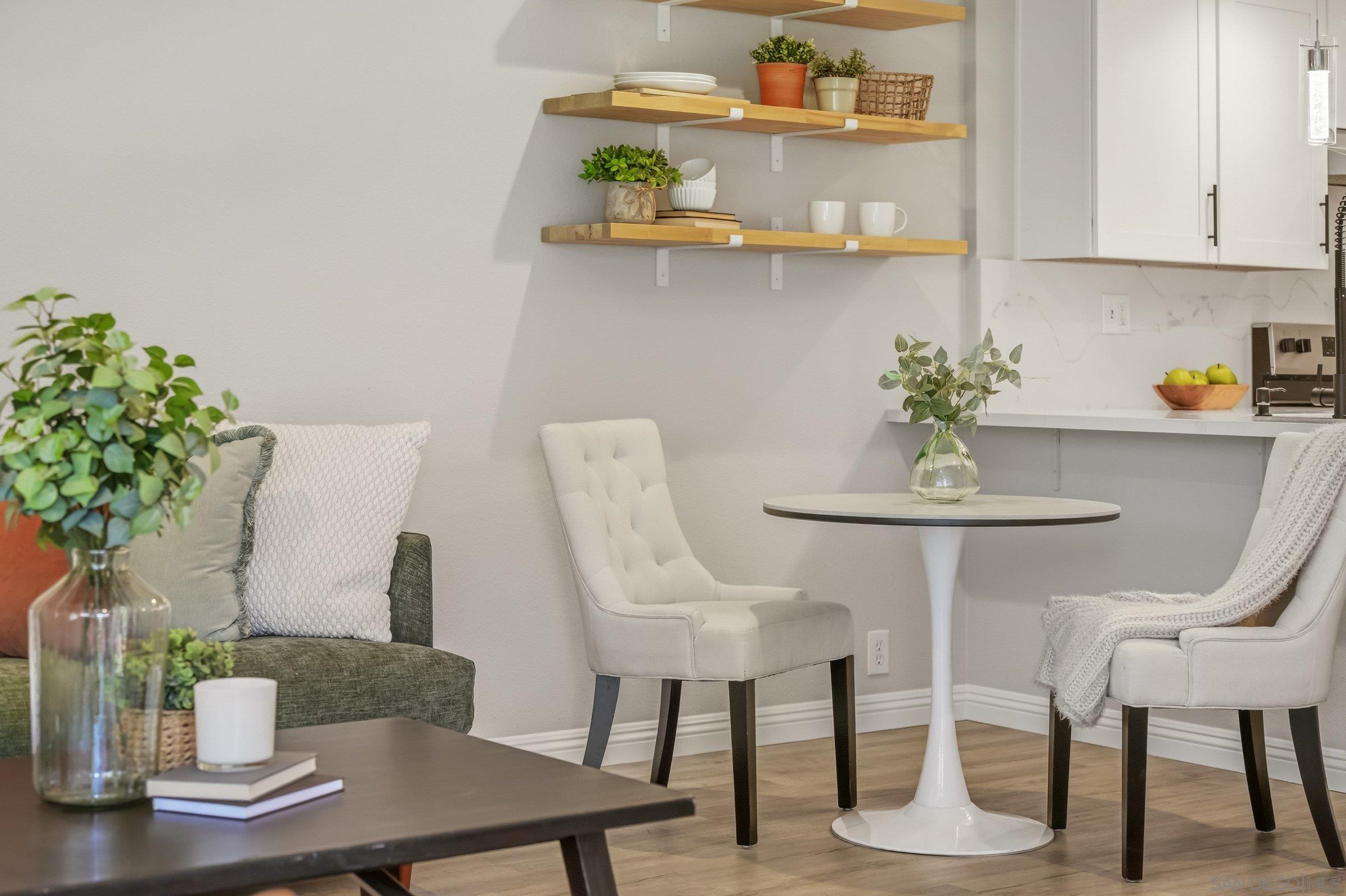 Detail Gallery Image 9 of 24 For 6916  Park Mesa Way  #2,  San Diego,  CA 92111 - 2 Beds | 1 Baths