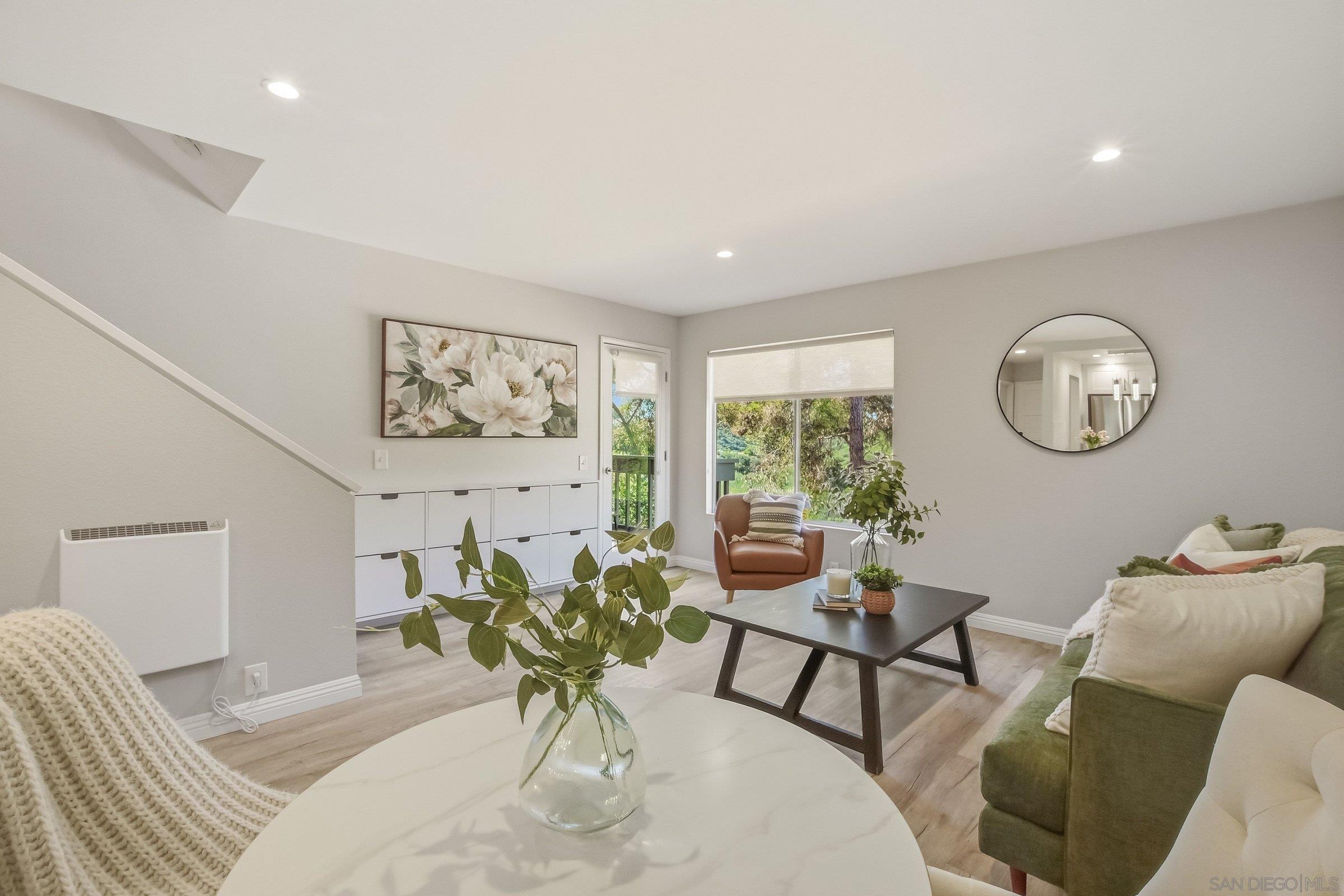 Detail Gallery Image 10 of 24 For 6916  Park Mesa Way  #2,  San Diego,  CA 92111 - 2 Beds | 1 Baths