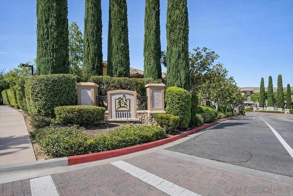 Detail Gallery Image 4 of 40 For 17  via Montisi, Santee,  CA 92071 - 2 Beds | 2/1 Baths