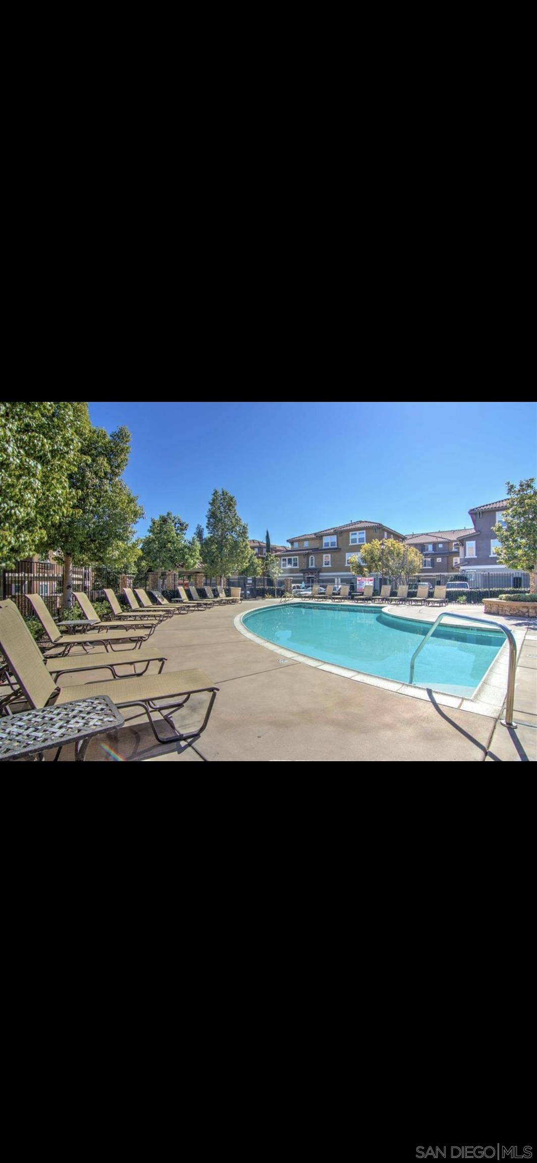 Detail Gallery Image 39 of 40 For 17  via Montisi, Santee,  CA 92071 - 2 Beds | 2/1 Baths