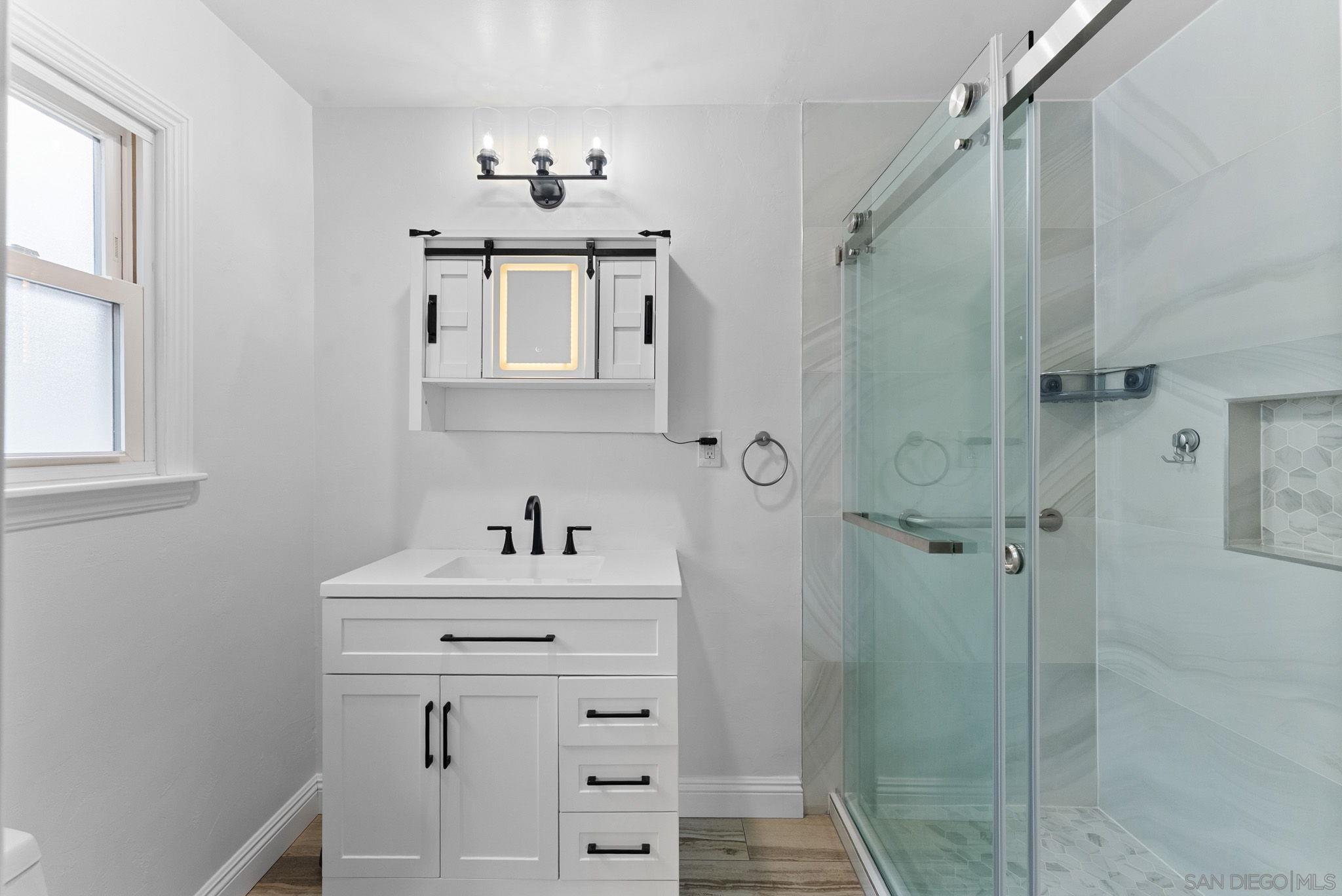 Detail Gallery Image 14 of 24 For 7978  Canton, Lemon Grove,  CA 91945 - 3 Beds | 2 Baths