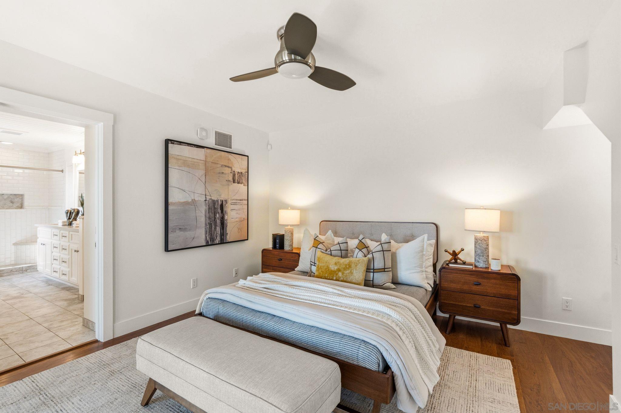 Detail Gallery Image 16 of 26 For 4349  Hilldale Road, San Diego,  CA 92116 - 3 Beds | 3 Baths