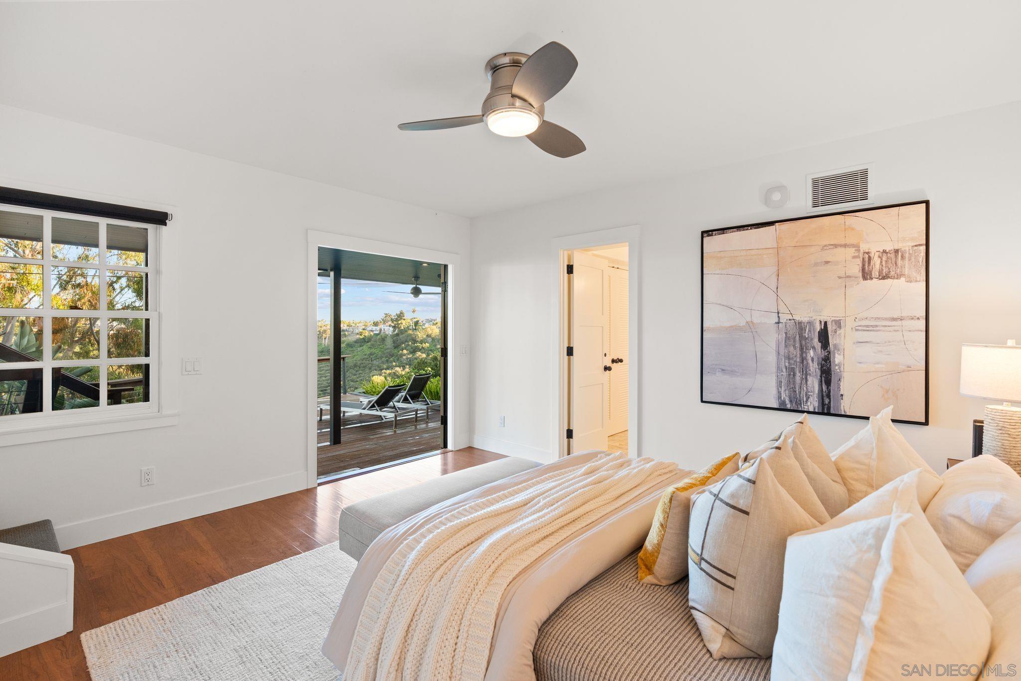 Detail Gallery Image 20 of 26 For 4349  Hilldale Road, San Diego,  CA 92116 - 3 Beds | 3 Baths