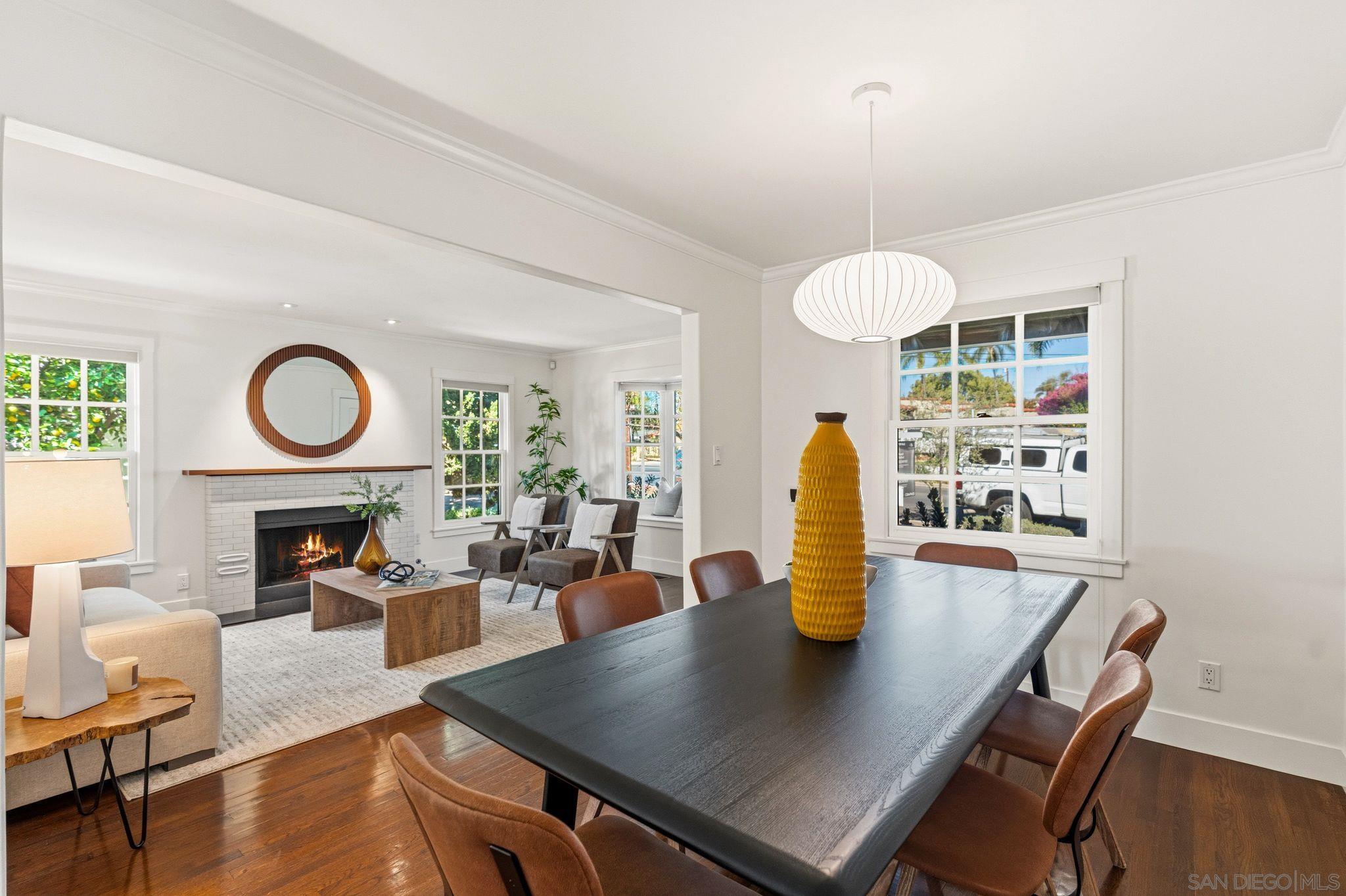 Detail Gallery Image 6 of 26 For 4349  Hilldale Road, San Diego,  CA 92116 - 3 Beds | 3 Baths