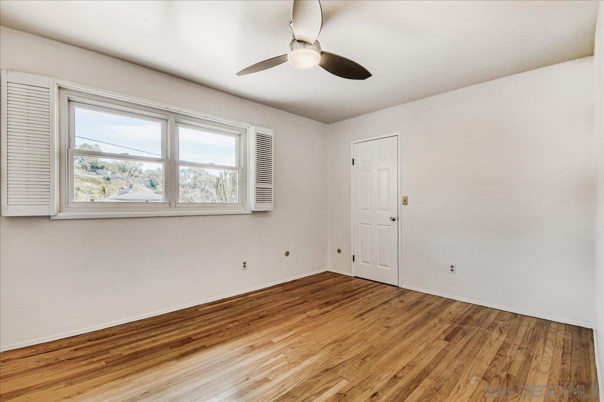 Detail Gallery Image 18 of 32 For 2552  Arnott Street, San Diego,  CA 92110 - 5 Beds | 3/1 Baths