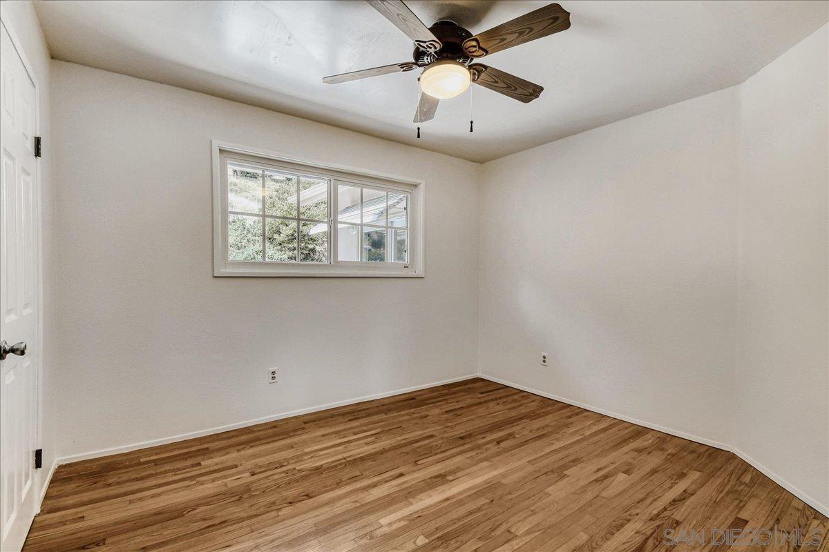 Detail Gallery Image 19 of 32 For 2552  Arnott Street, San Diego,  CA 92110 - 5 Beds | 3/1 Baths