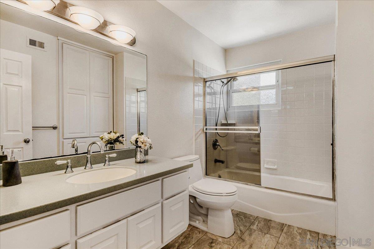 Detail Gallery Image 24 of 32 For 2552  Arnott Street, San Diego,  CA 92110 - 5 Beds | 3/1 Baths