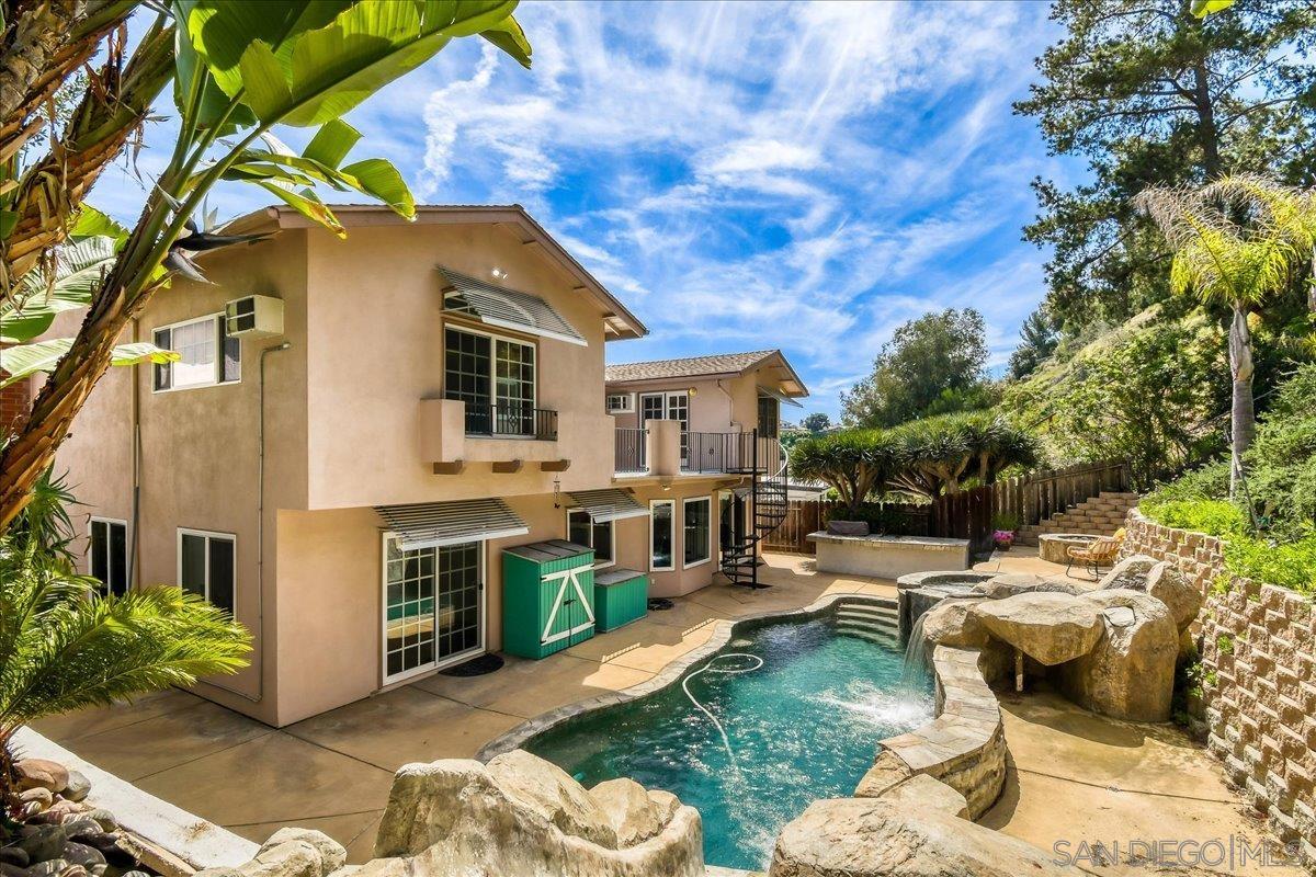 Detail Gallery Image 25 of 32 For 2552  Arnott Street, San Diego,  CA 92110 - 5 Beds | 3/1 Baths