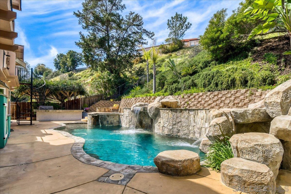 Detail Gallery Image 26 of 32 For 2552  Arnott Street, San Diego,  CA 92110 - 5 Beds | 3/1 Baths