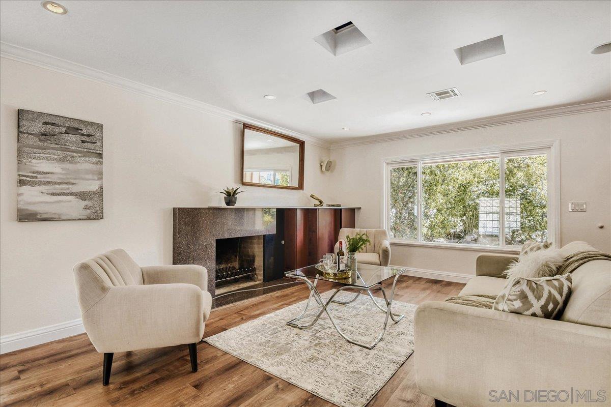 Detail Gallery Image 9 of 32 For 2552  Arnott Street, San Diego,  CA 92110 - 5 Beds | 3/1 Baths