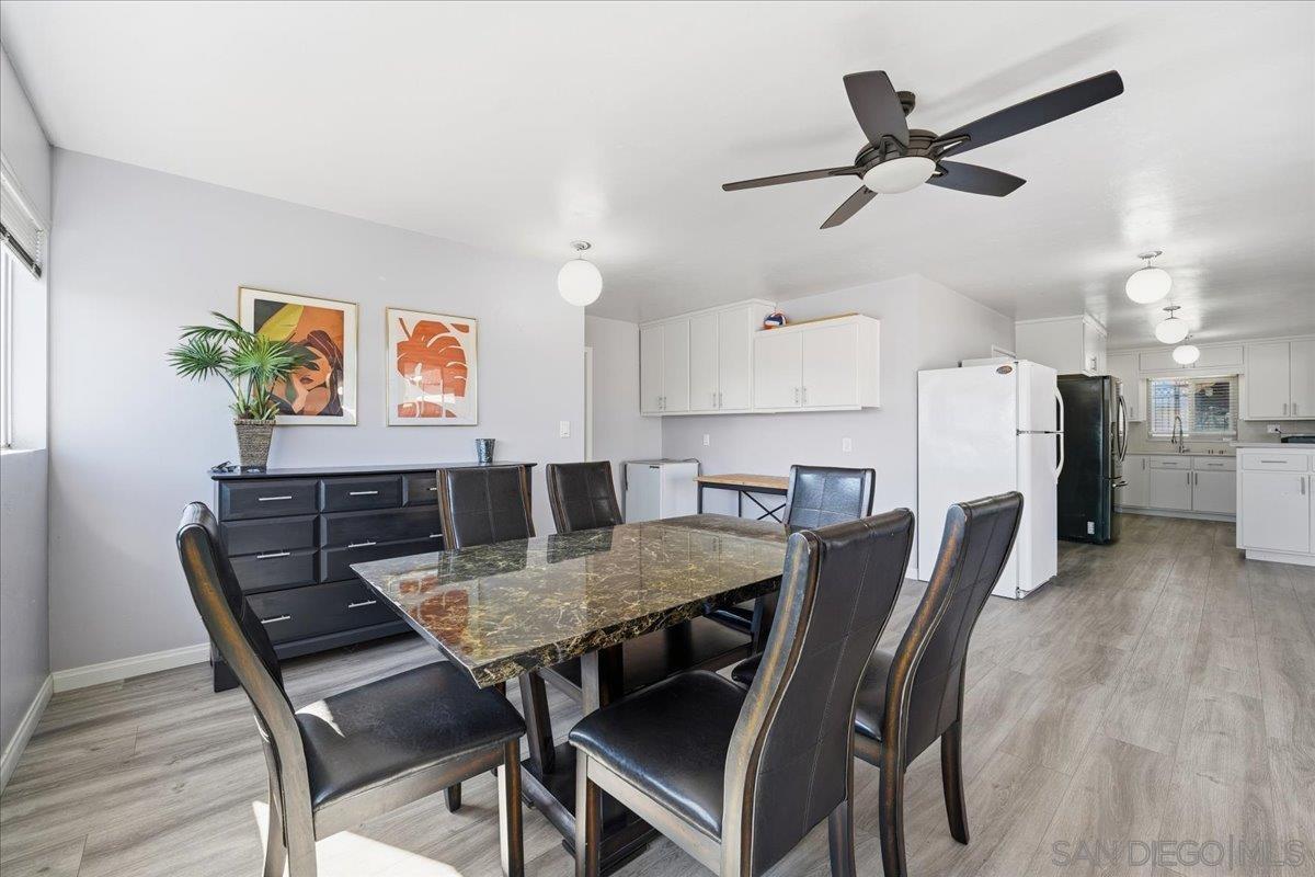 Detail Gallery Image 15 of 38 For 2431  Root Street, San Diego,  CA 92123 - 5 Beds | 3 Baths