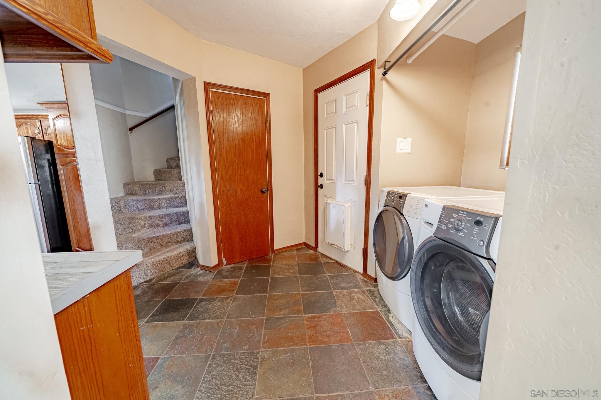 Detail Gallery Image 24 of 43 For 124  South Ln, El Cajon,  CA 92021 - 3 Beds | 2 Baths