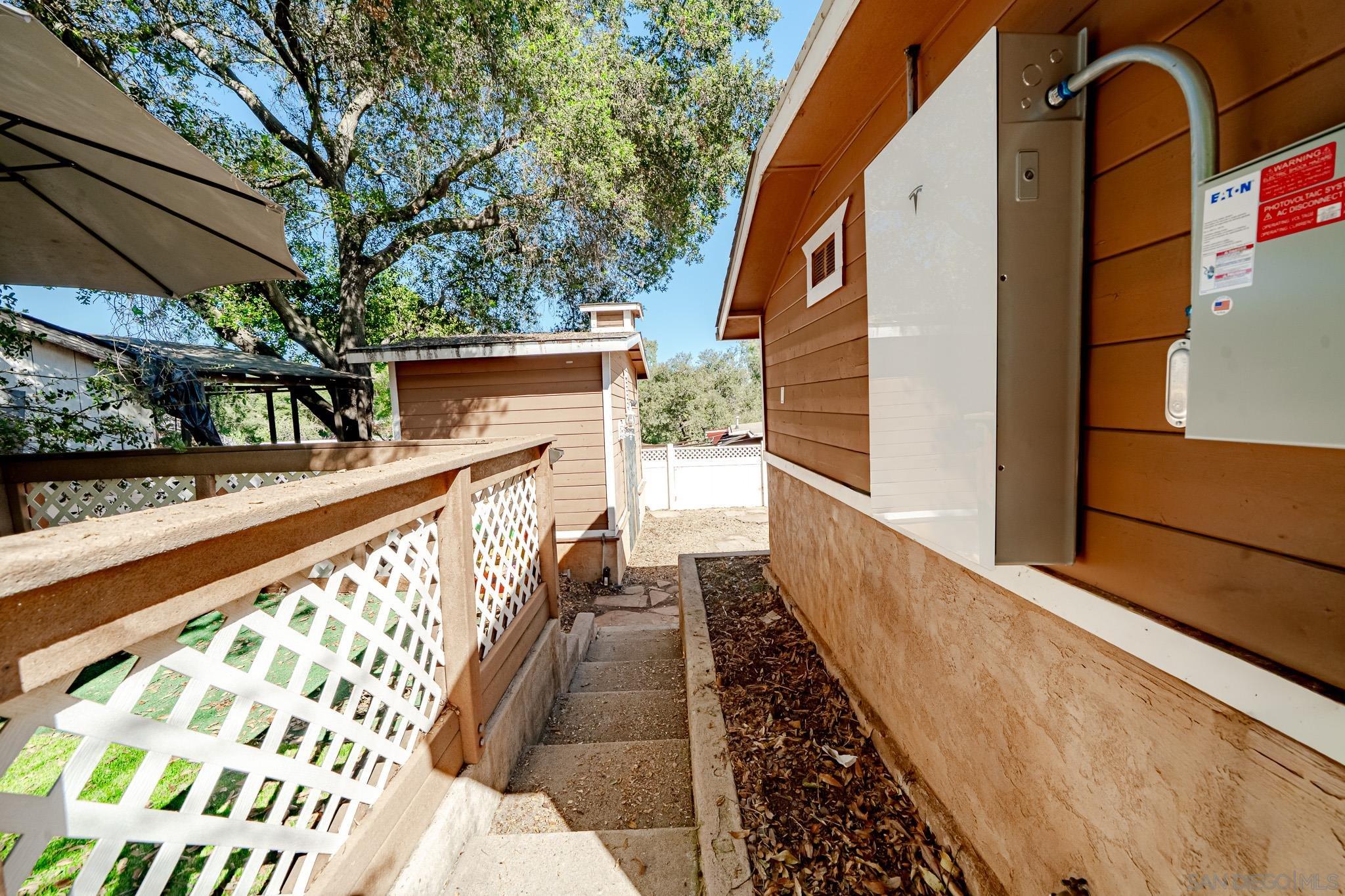 Detail Gallery Image 35 of 43 For 124  South Ln, El Cajon,  CA 92021 - 3 Beds | 2 Baths