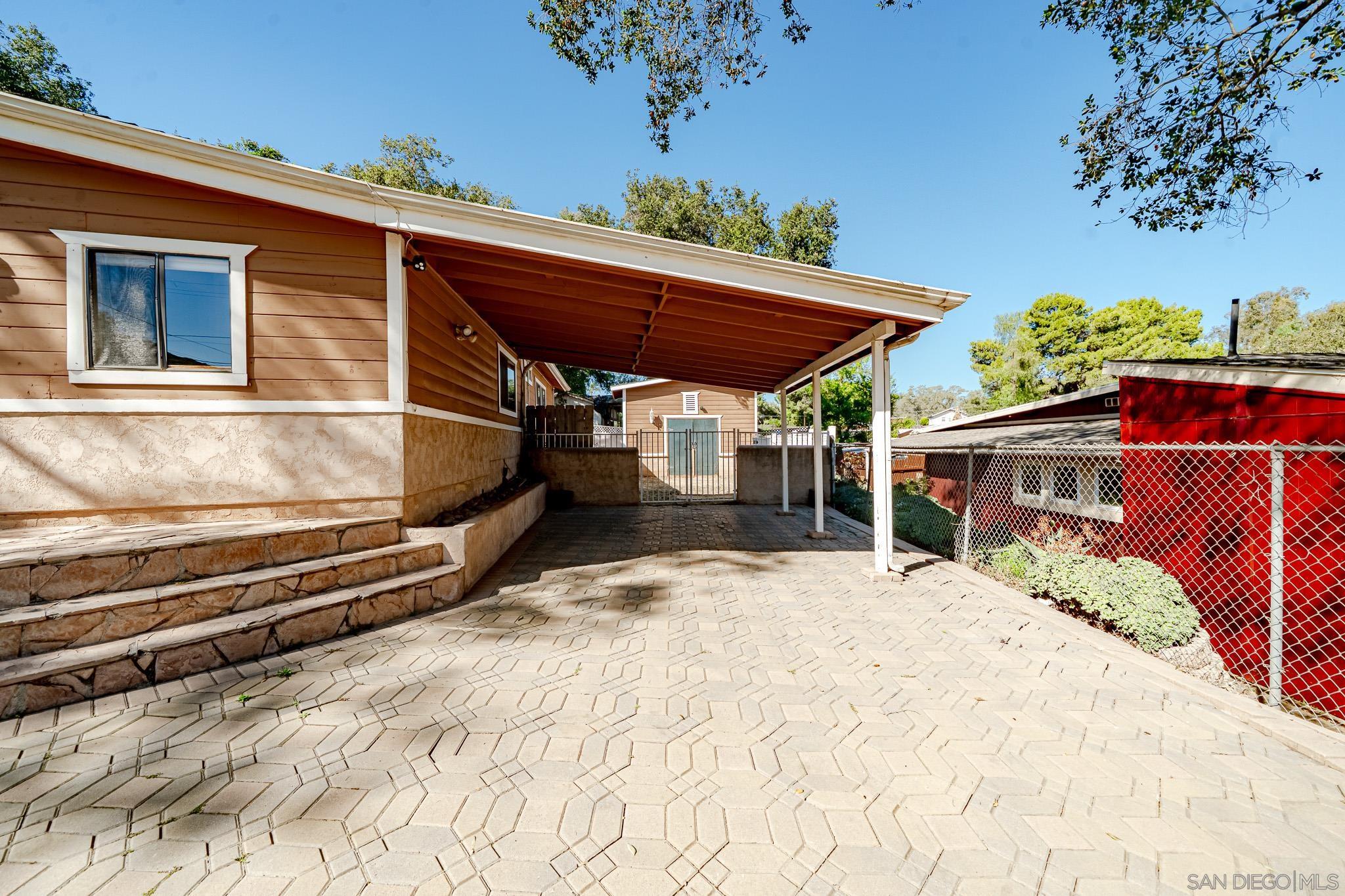 Detail Gallery Image 38 of 43 For 124  South Ln, El Cajon,  CA 92021 - 3 Beds | 2 Baths