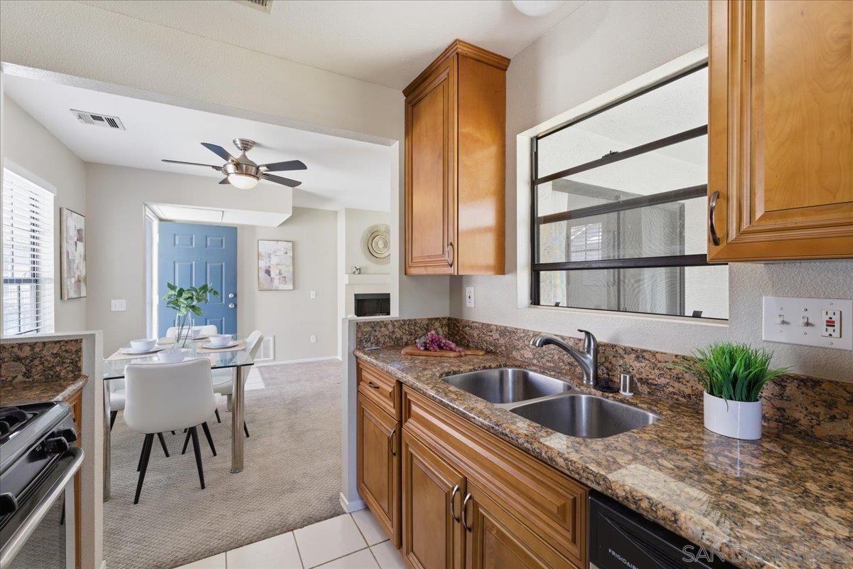 Detail Gallery Image 8 of 18 For 10361  Azuaga St  #188,  San Diego,  CA 92129 - 2 Beds | 2 Baths