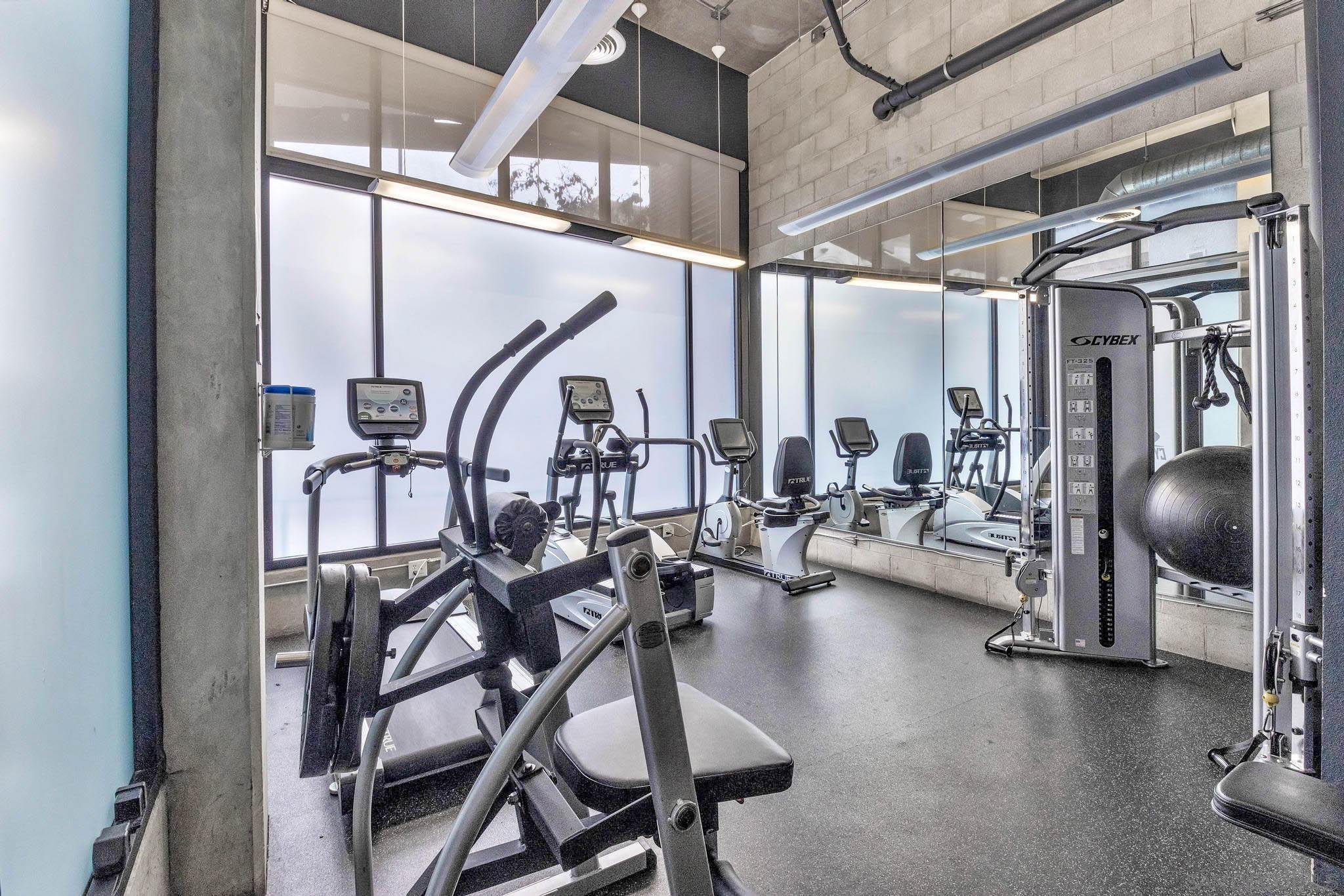 Detail Gallery Image 13 of 15 For 777  6th Ave  #317,  San Diego,  CA 92101 - 1 Beds | 1 Baths