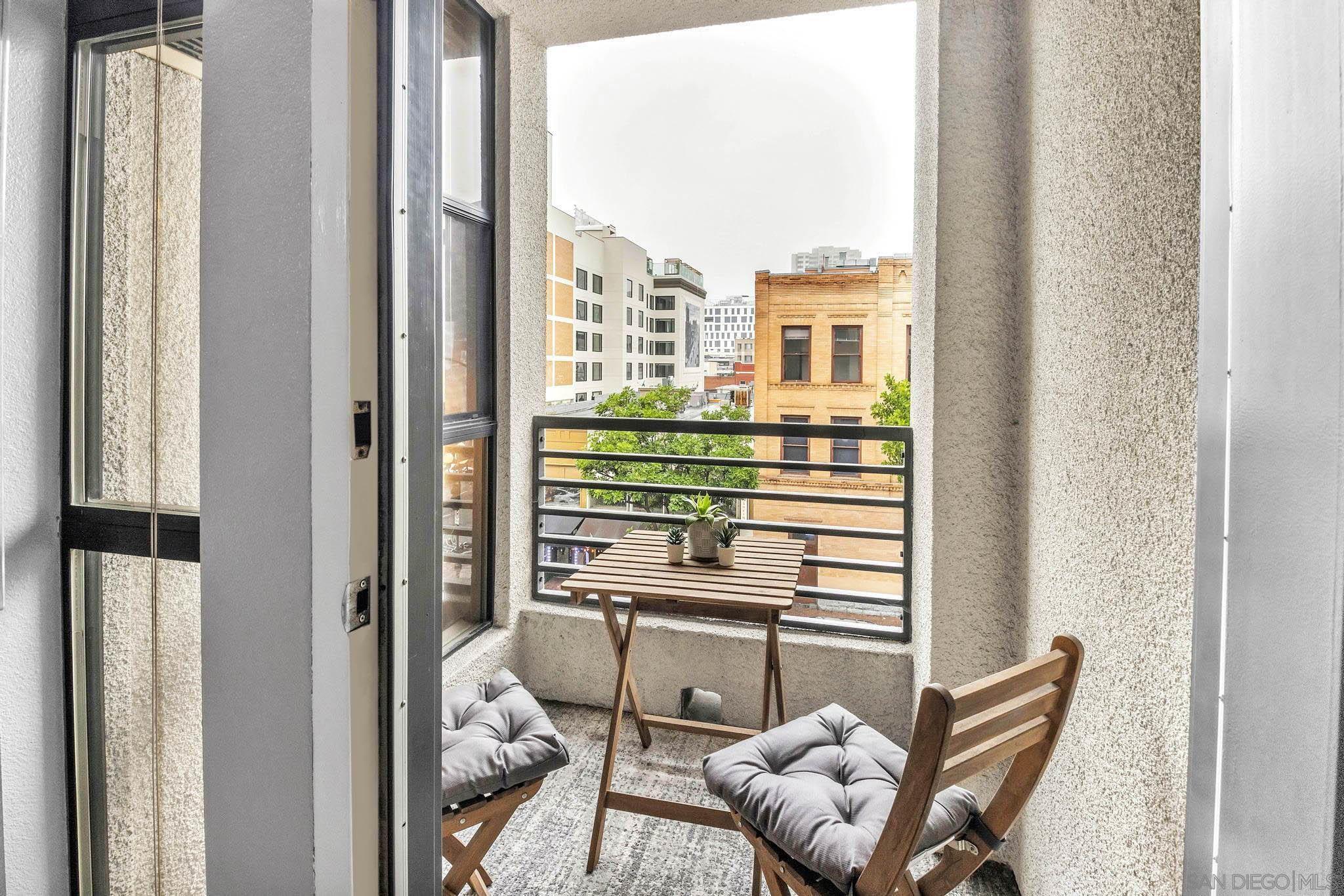 Detail Gallery Image 7 of 15 For 777  6th Ave  #317,  San Diego,  CA 92101 - 1 Beds | 1 Baths