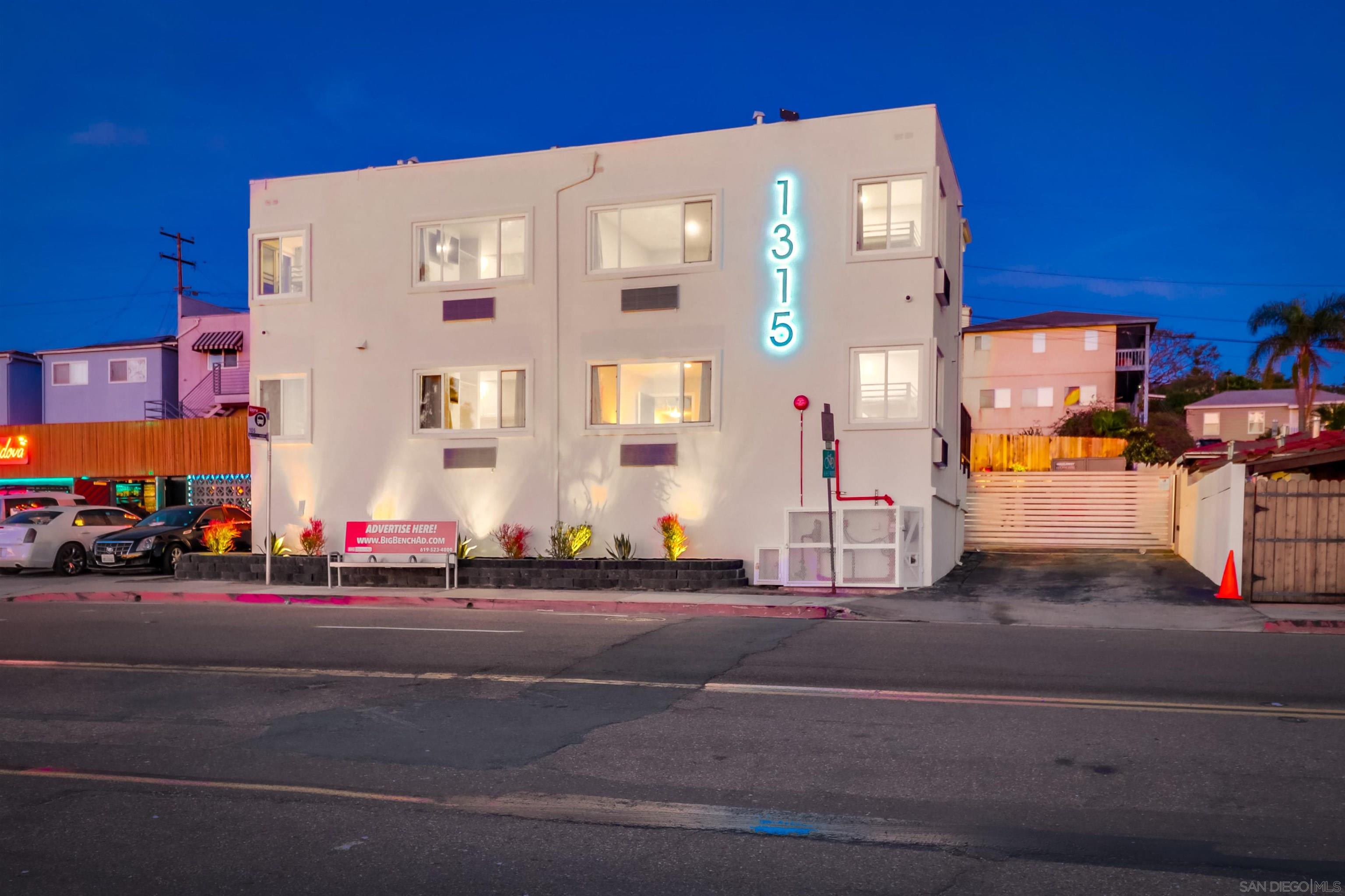 Front Image Thumbnail for SD260006537