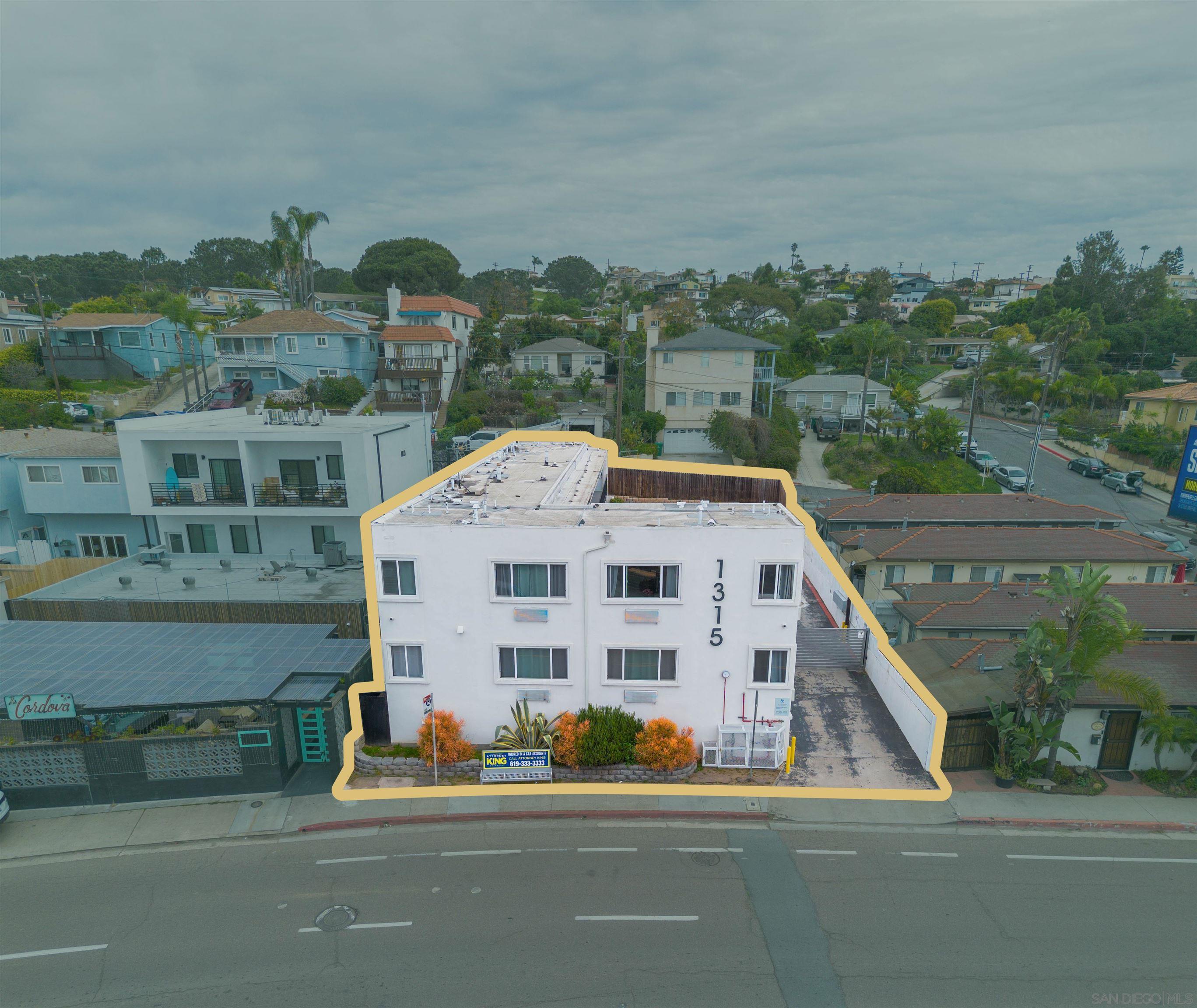 Detail Gallery Image 7 of 19 For 1315  Morena Blvd, San Diego,  CA 92110 - – Beds | – Baths