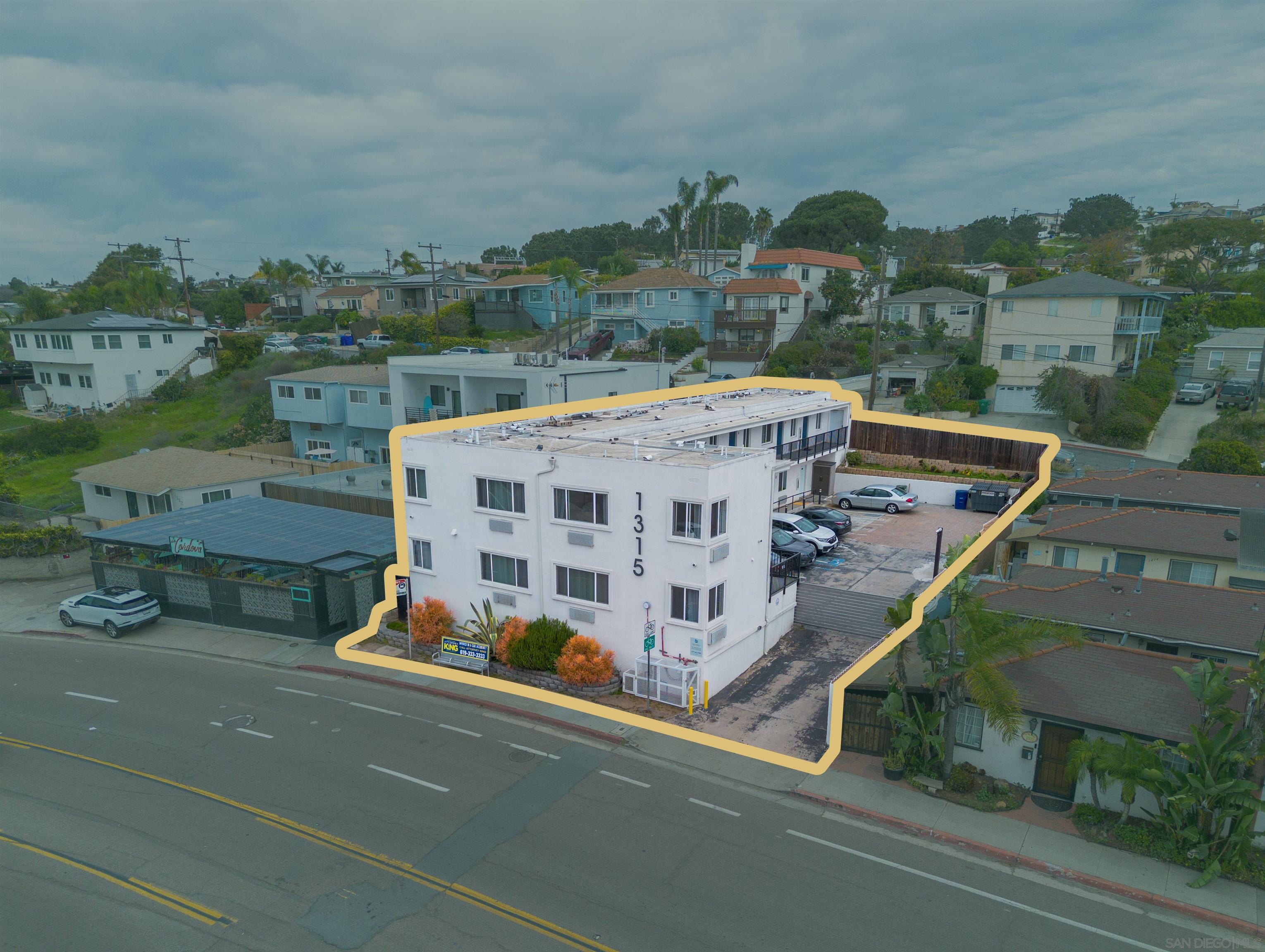 Detail Gallery Image 8 of 19 For 1315  Morena Blvd, San Diego,  CA 92110 - – Beds | – Baths