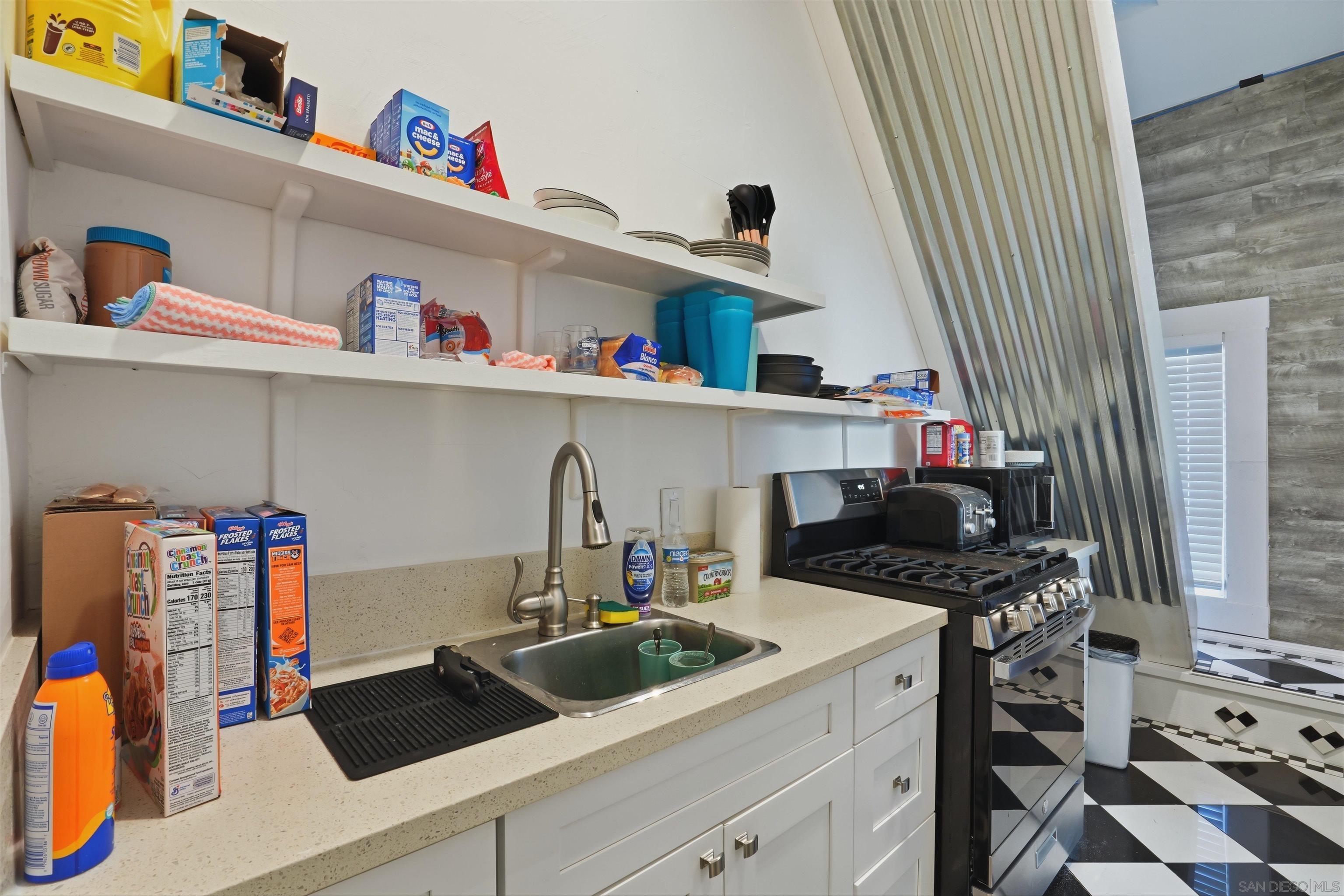 Detail Gallery Image 12 of 41 For 849  22nd St, San Diego,  CA 92102 - – Beds | – Baths