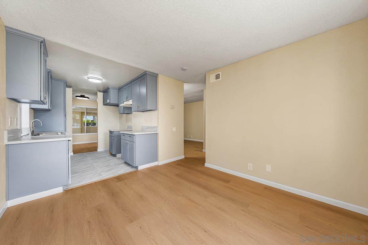 Detail Gallery Image 3 of 41 For 3482  Alonquin Way, San Diego,  CA 92154 - 3 Beds | 2 Baths