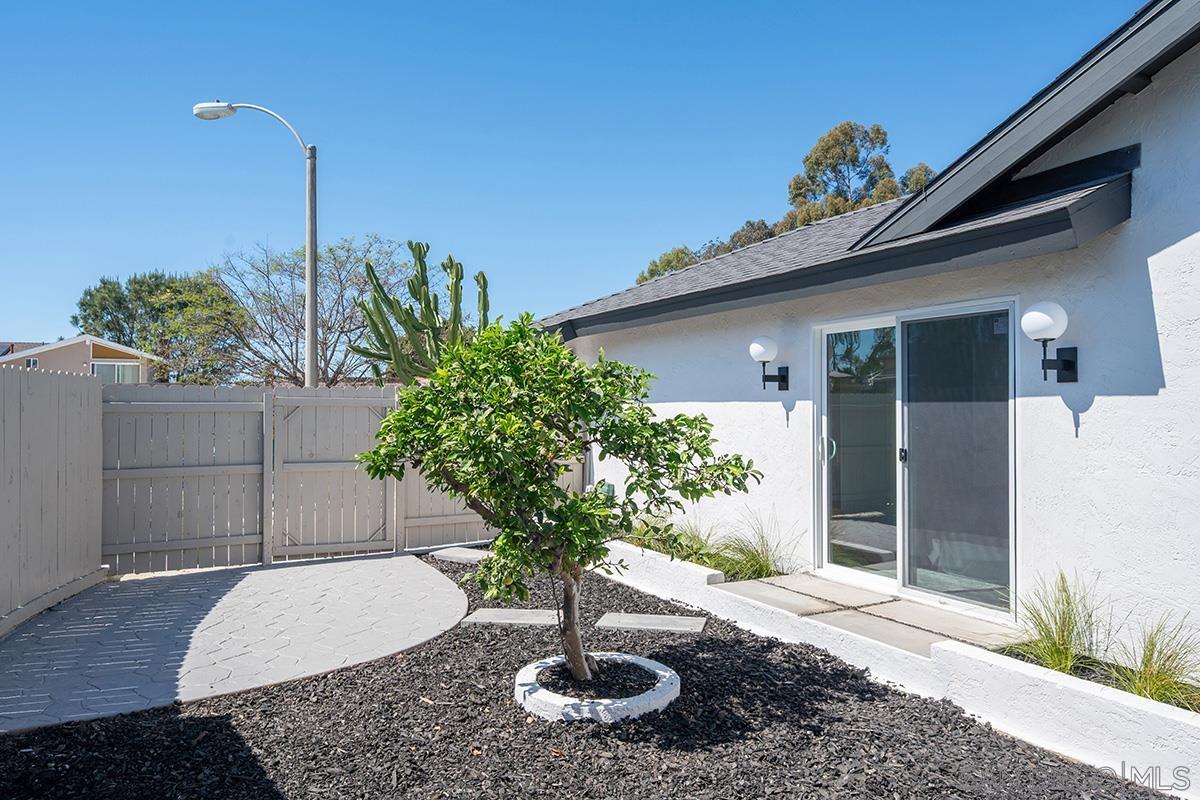 Detail Gallery Image 27 of 30 For 6211  Syracuse Lane, San Diego,  CA 92122 - 3 Beds | 2 Baths