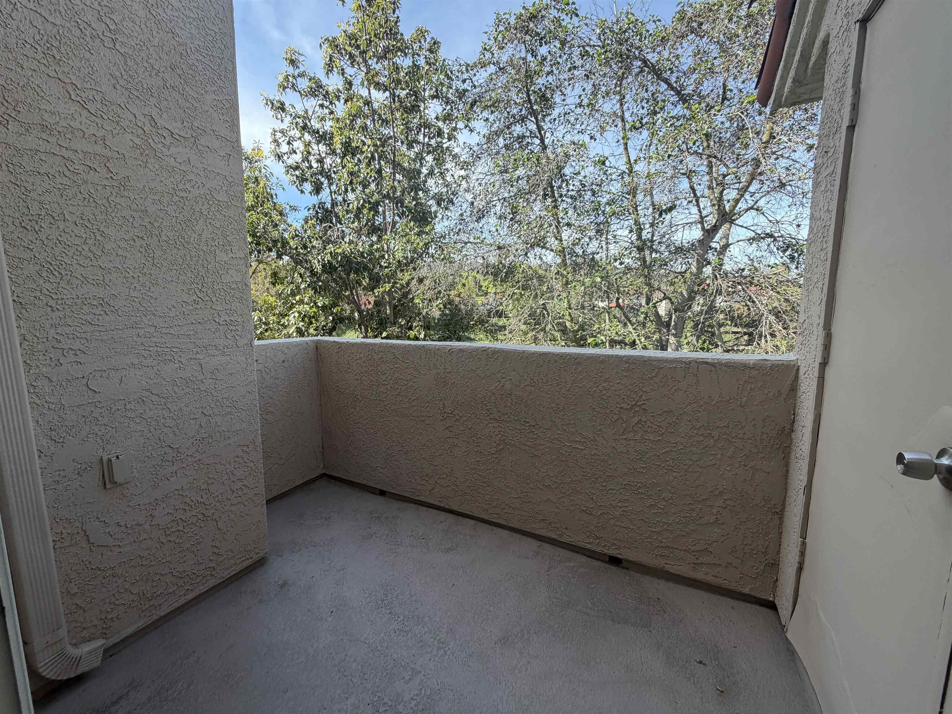 Detail Gallery Image 12 of 24 For 400  Sea Cliff  #402,  Oceanside,  CA 92056 - 1 Beds | 1 Baths