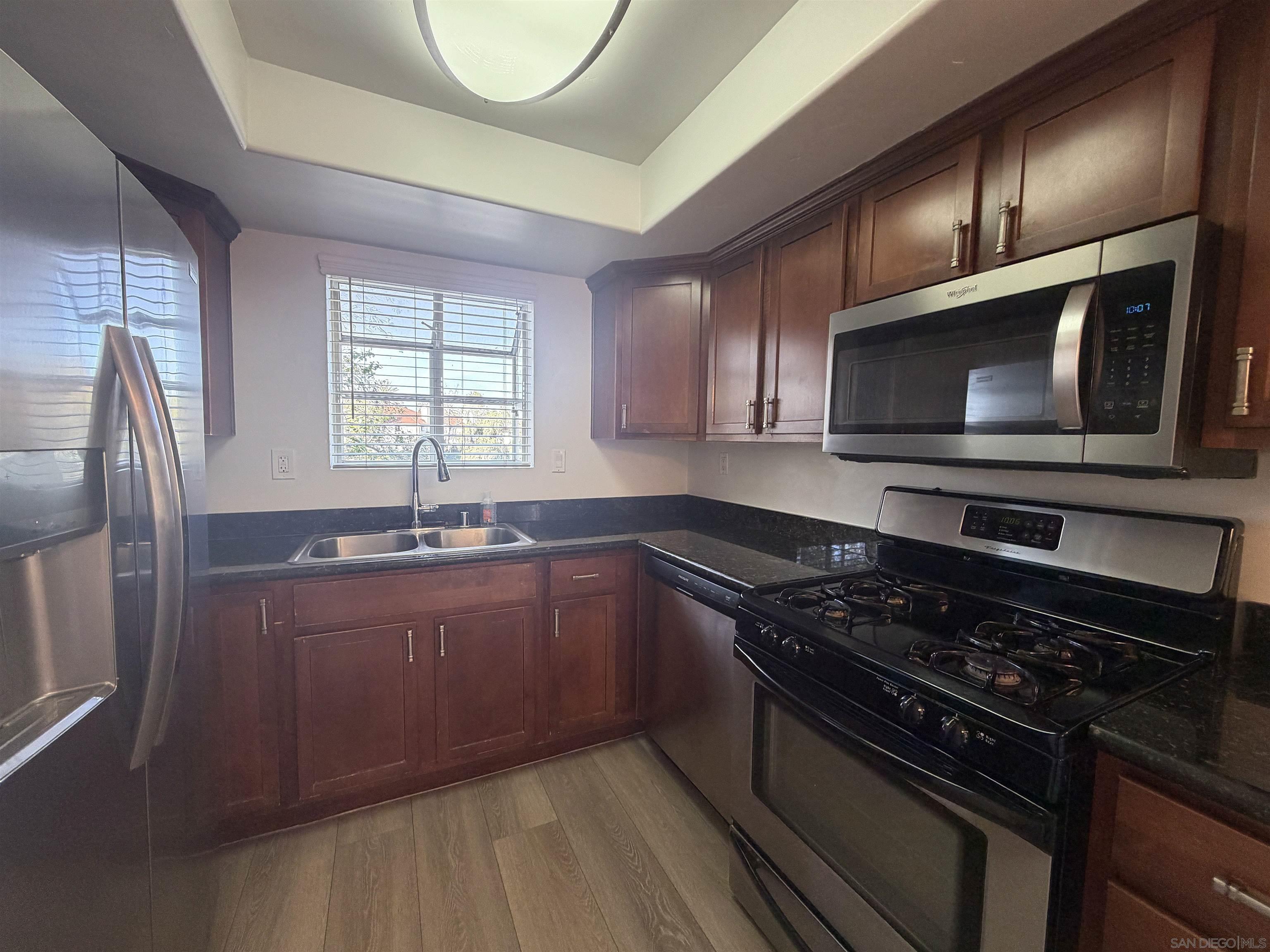 Detail Gallery Image 6 of 24 For 400  Sea Cliff  #402,  Oceanside,  CA 92056 - 1 Beds | 1 Baths