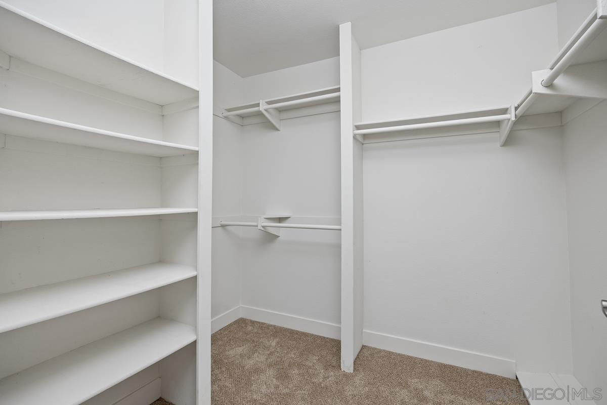 Detail Gallery Image 26 of 45 For 5125  Renaissance Ave  #B,  San Diego,  CA 92122 - 3 Beds | 2/1 Baths